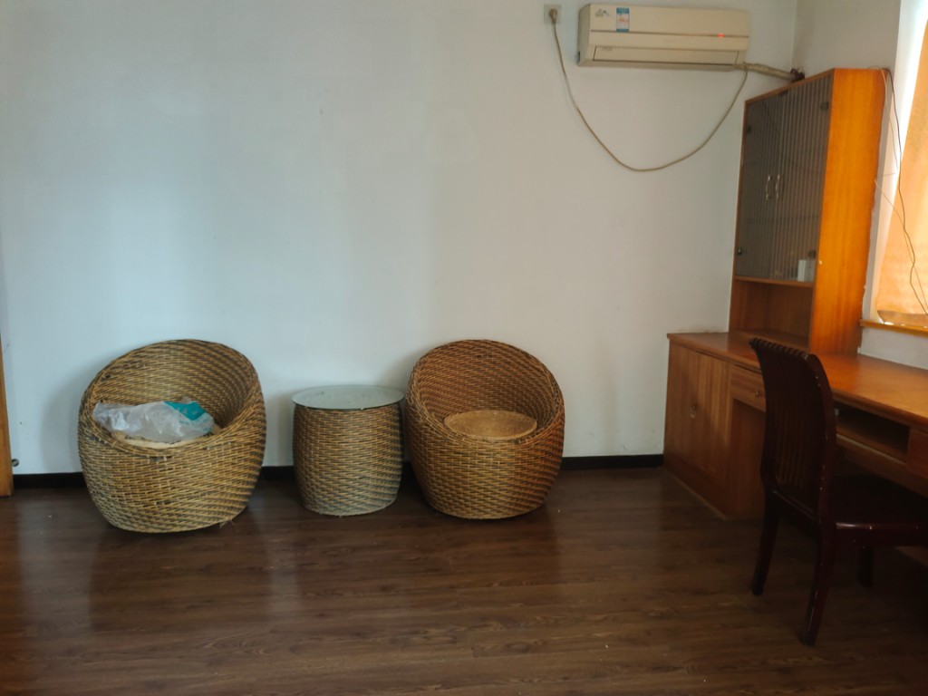 益阳湘中电器（湘中大厦）  4室2厅2卫   1500.00元/月室内图