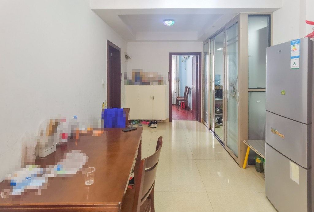 尚格名城香榭丽舍 3室2厅1卫 63.8万 尚格名城香榭丽舍 3室2厅1卫 63.8万客厅