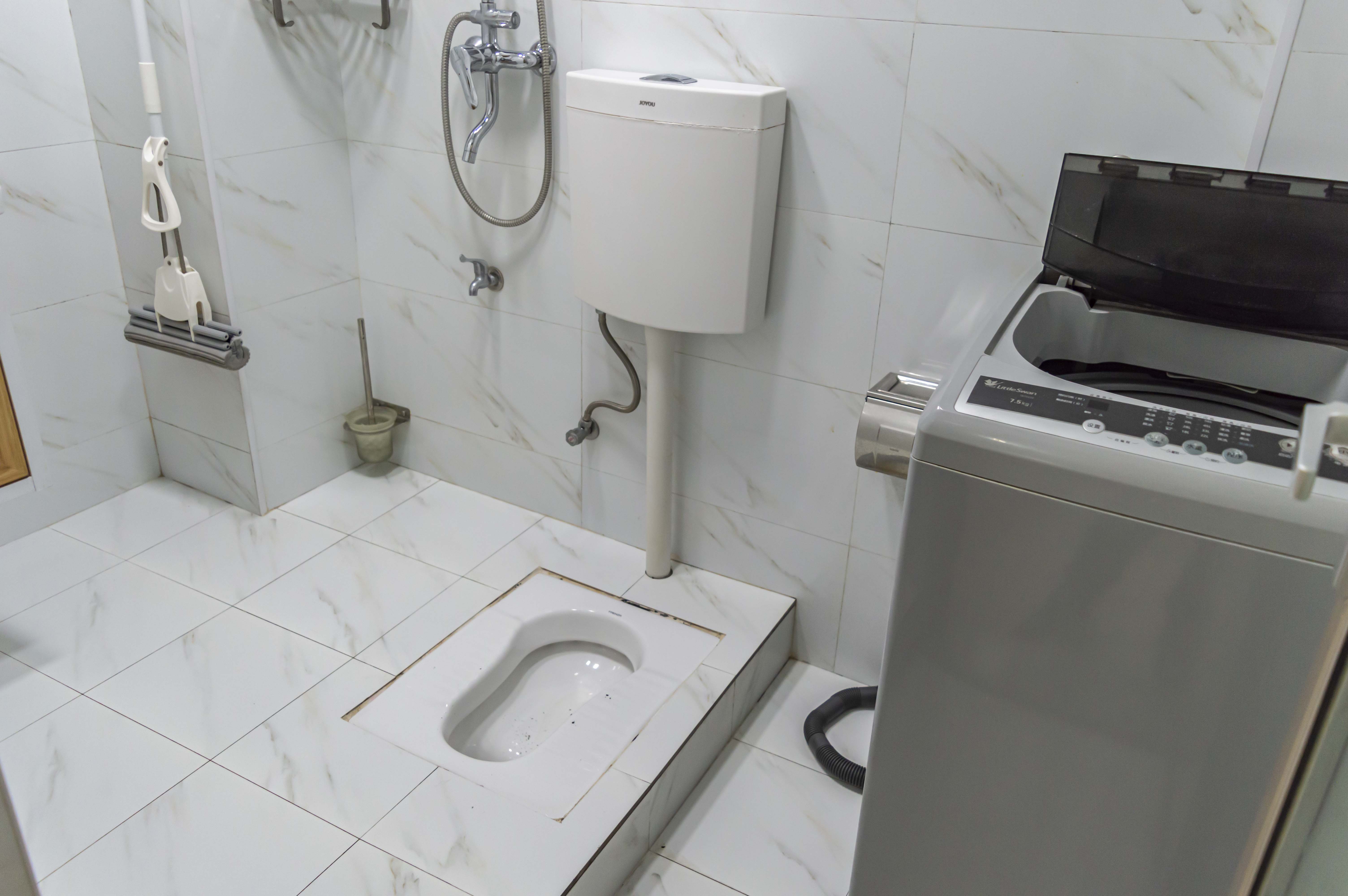 桃花缘 1室1厅1卫 33.8万 桃花缘 1室1厅1卫 33.8万客厅