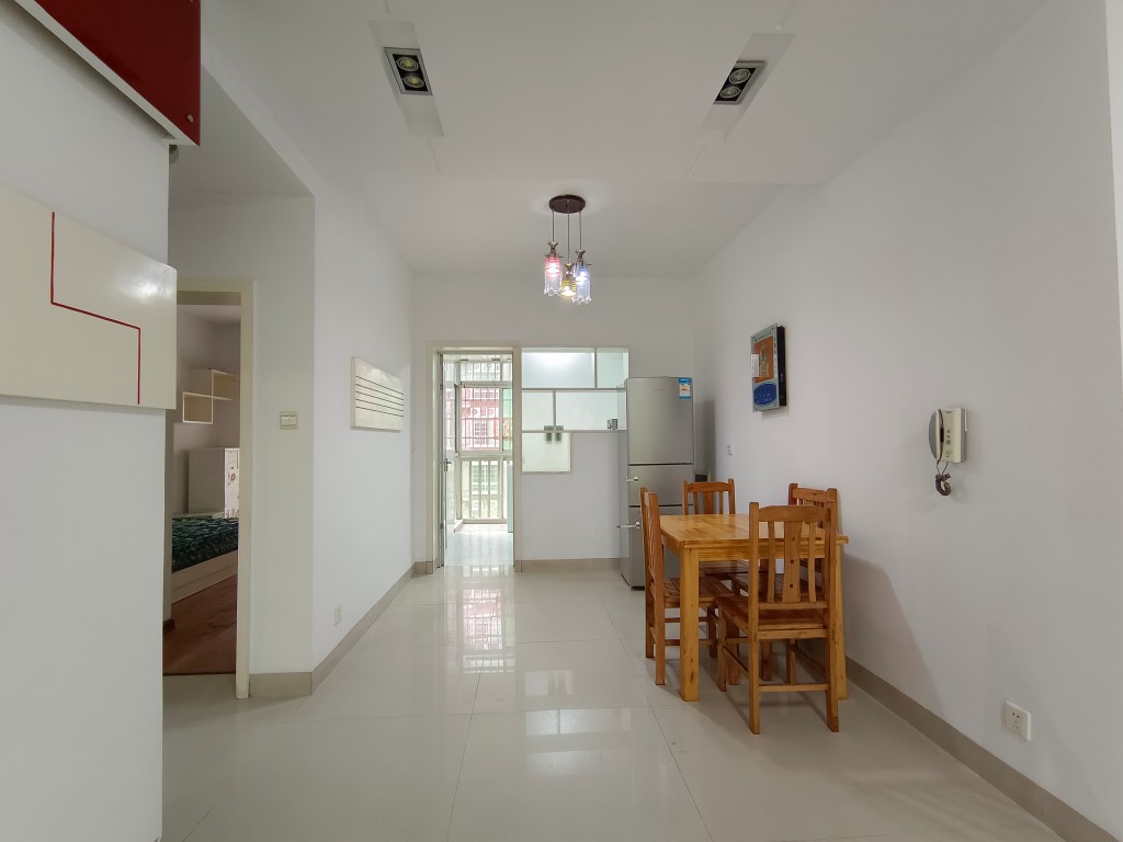 曲兰庭苑 2室2厅1卫 1600.0元/月 曲兰庭苑 2室2厅1卫 1600.0元/月室内图