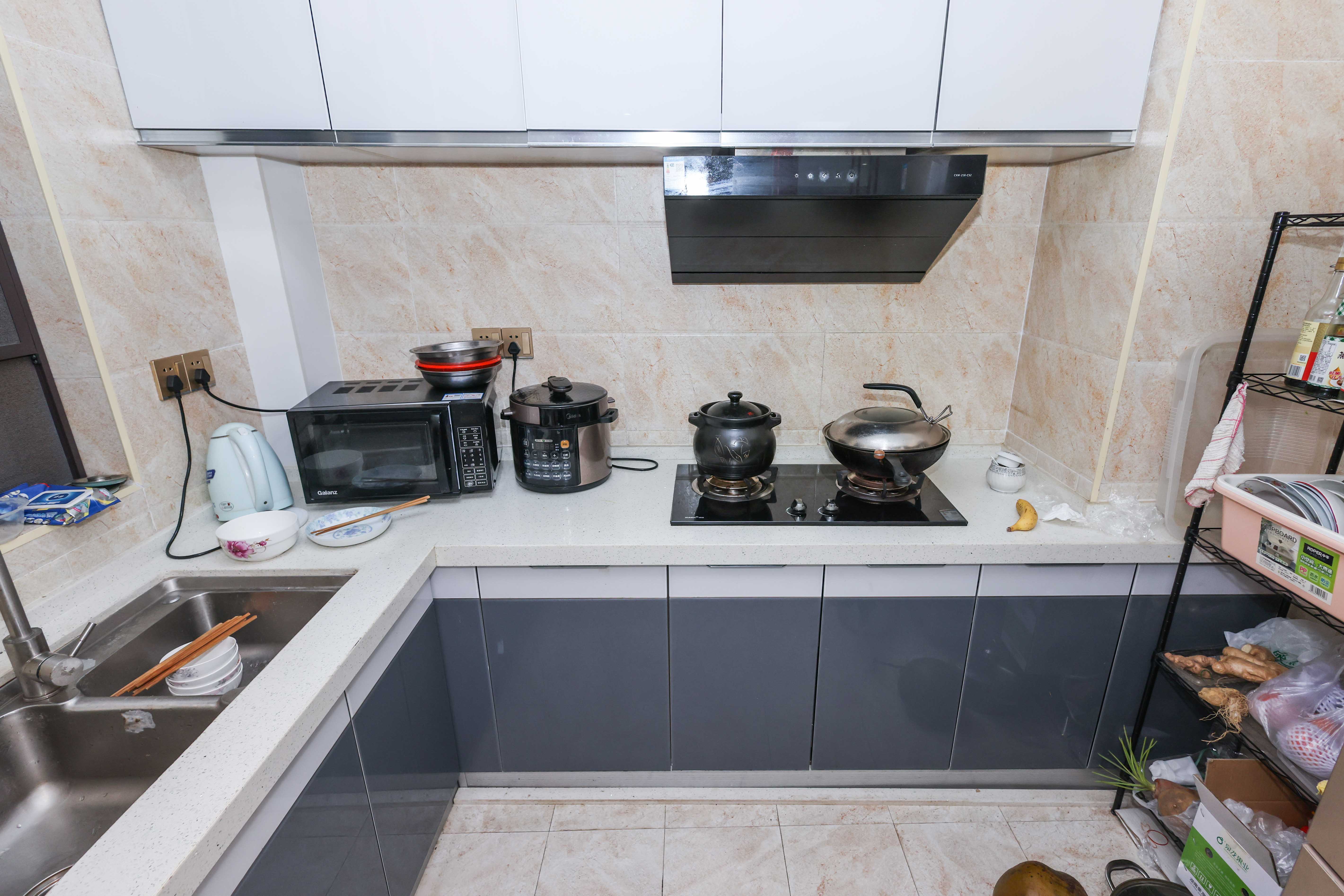 卓越浅水湾  3室2厅2卫    170.0万厨房