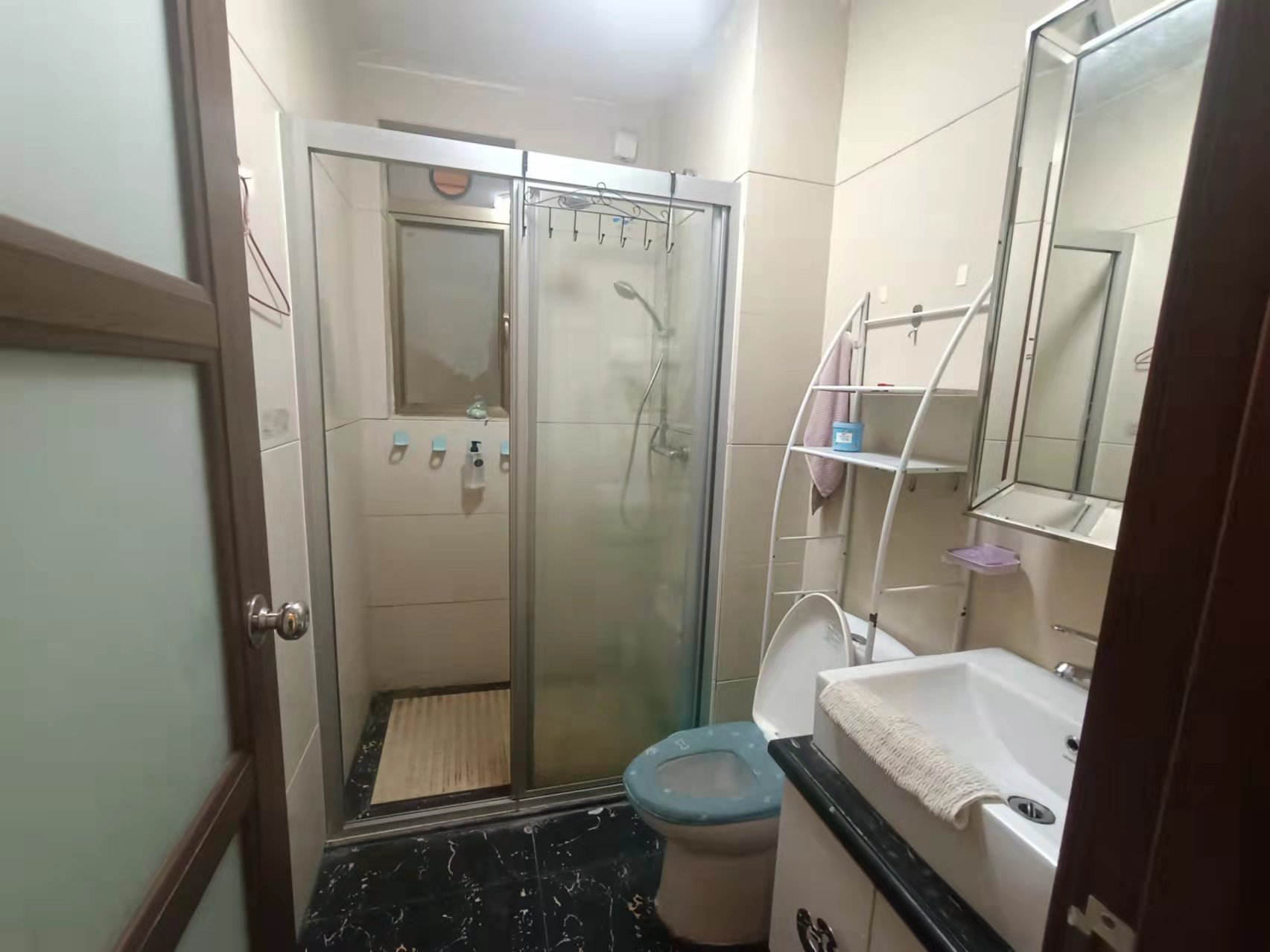 碧桂园  3室2厅1卫   1800.00元/月室内图