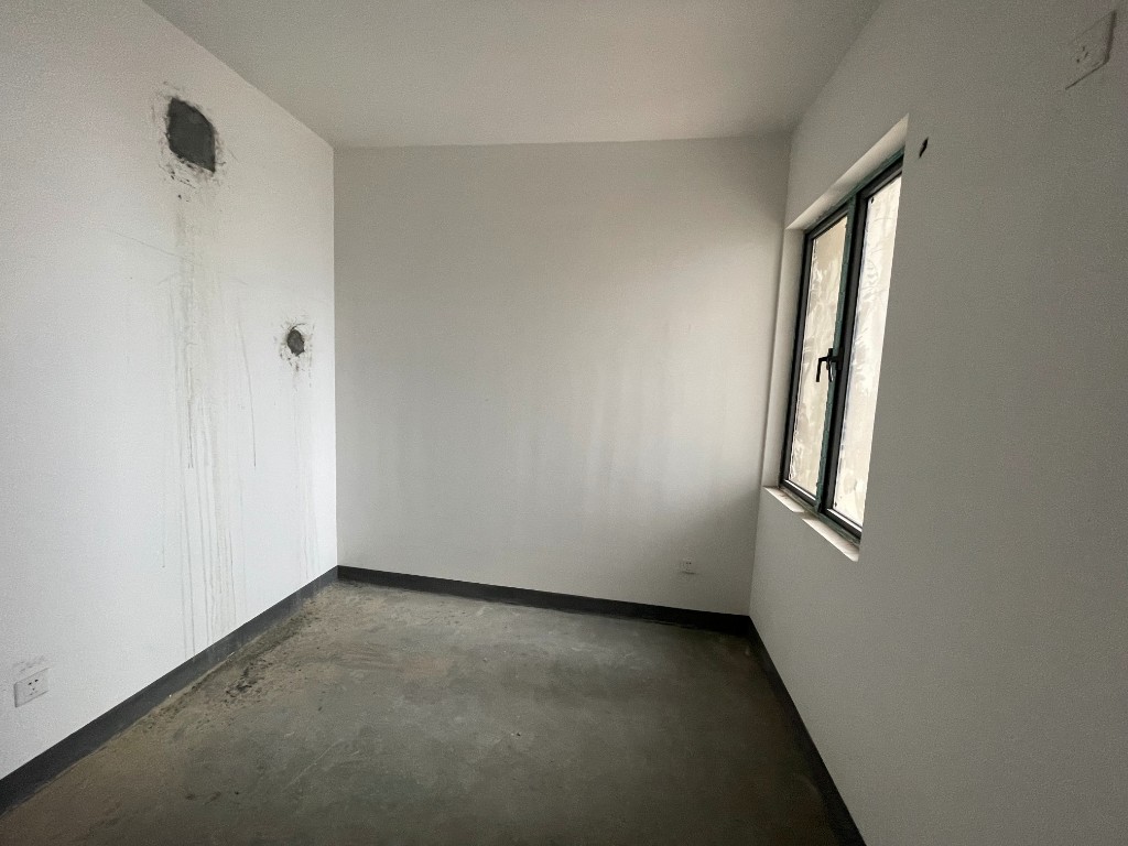 金水湾 3室2厅1卫 58.0万 金水湾 3室2厅1卫 58.0万客厅