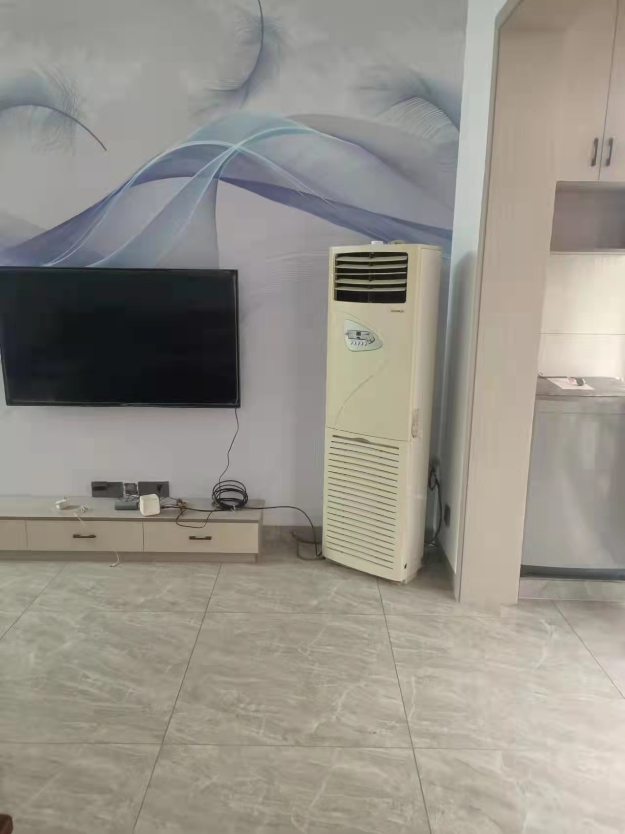 南湖新村（渔光新村）  3室2厅1卫   1300.00元/月室内图