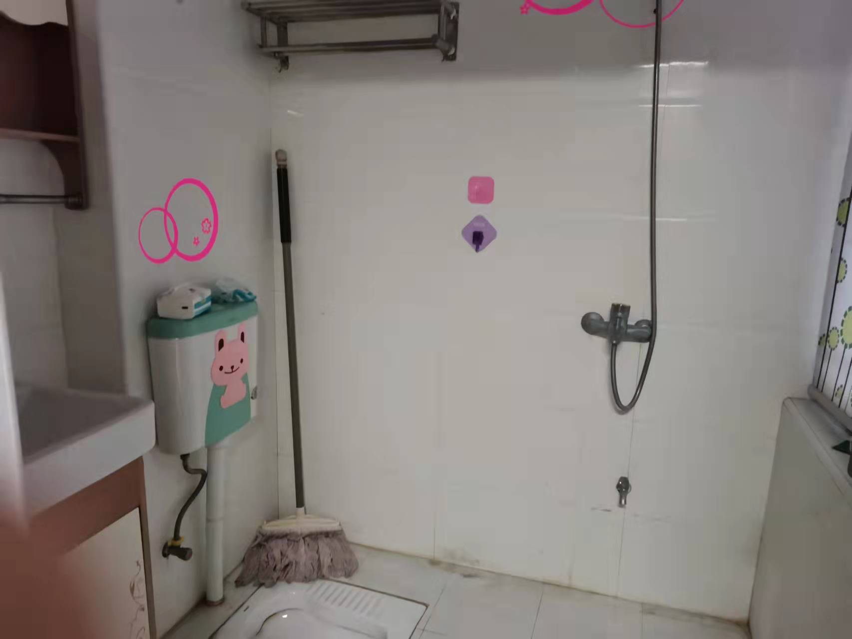 尚书房 2室2厅1卫 1800.0元/月 尚书房 2室2厅1卫 1800.0元/月小区图