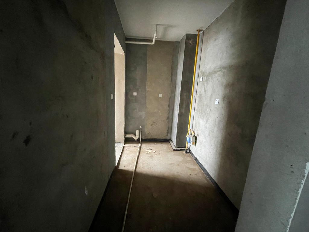 金水湾 3室2厅1卫 58.0万 金水湾 3室2厅1卫 58.0万客厅