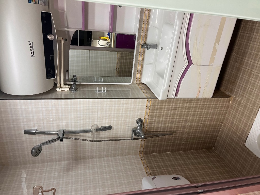 梓山湖公馆 1室1厅1卫 1380.0元/月 梓山湖公馆 1室1厅1卫 1380.0元/月室内图