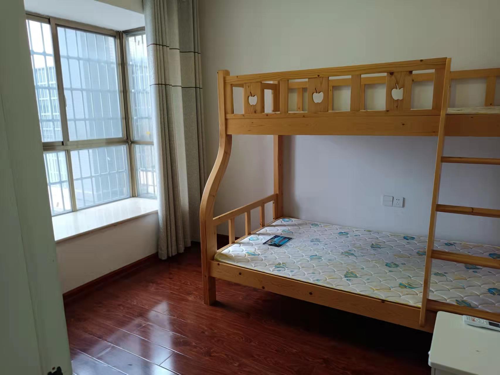 城南壹号  3室2厅2卫    2100.0元/月室内图
