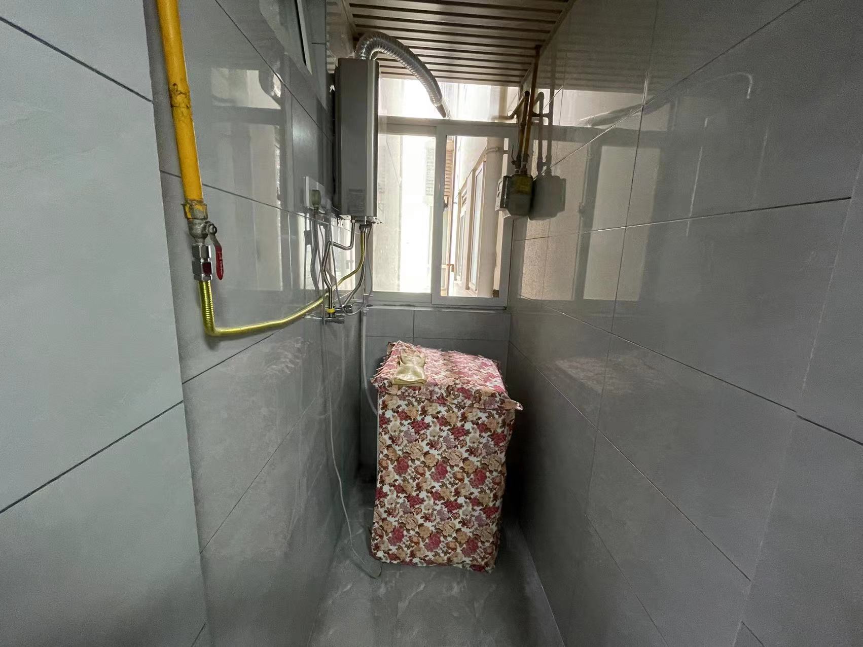 南湖锦苑 1室1厅1卫 2000.0元/月 南湖锦苑 1室1厅1卫 2000.0元/月室内图