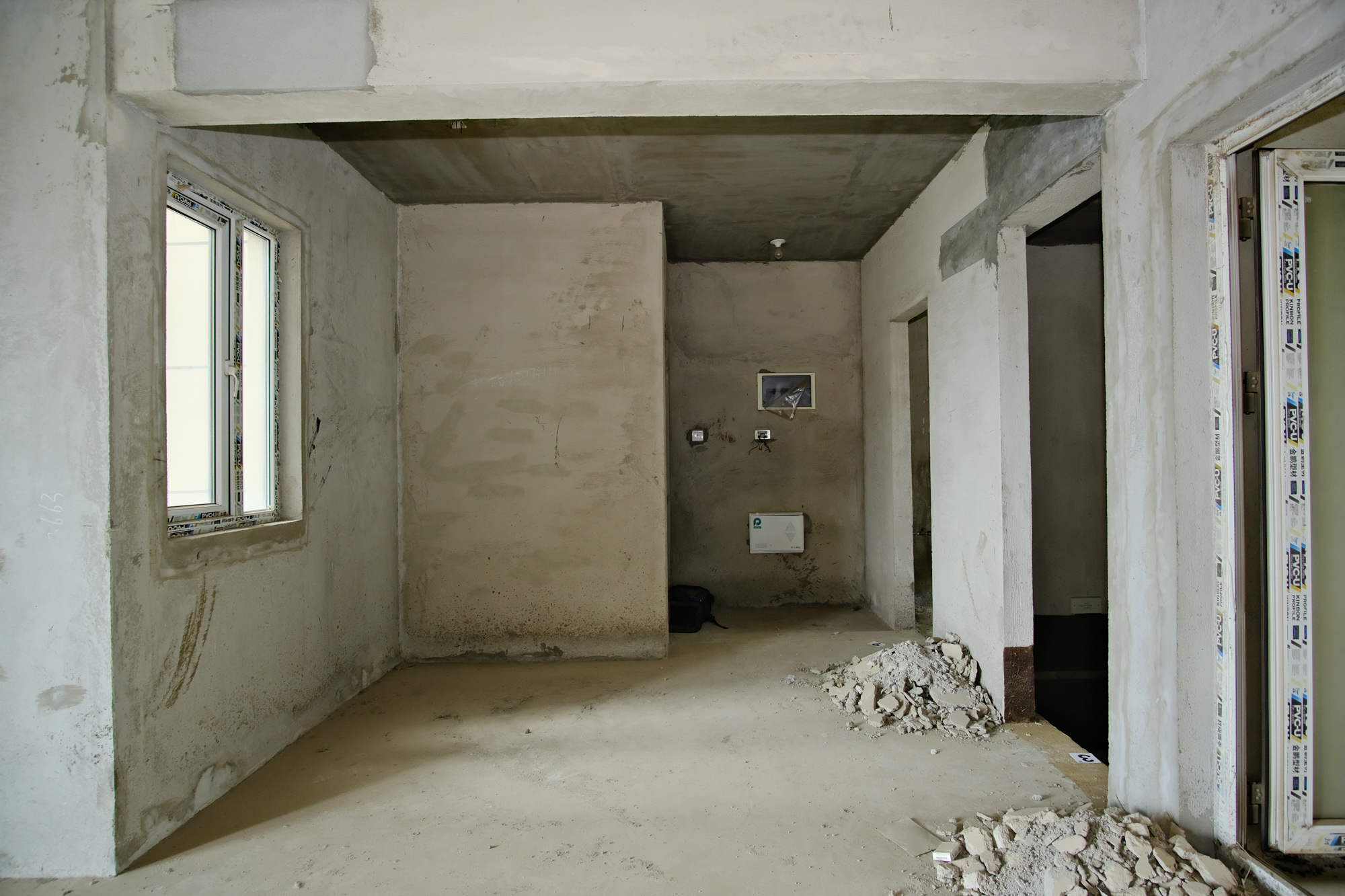 保利香槟国际  3室2厅2卫    105.49万其他