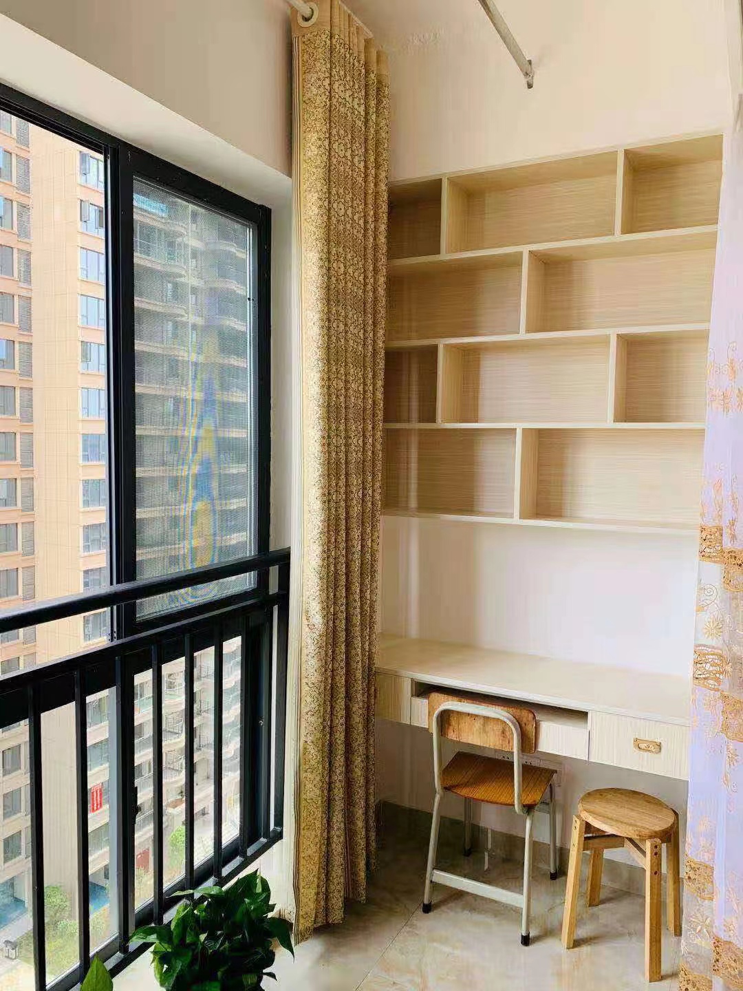 梓湖明珠  1室1厅1卫    1300.0元/月 梓湖明珠  1室1厅1卫    1300.0元/月室内图