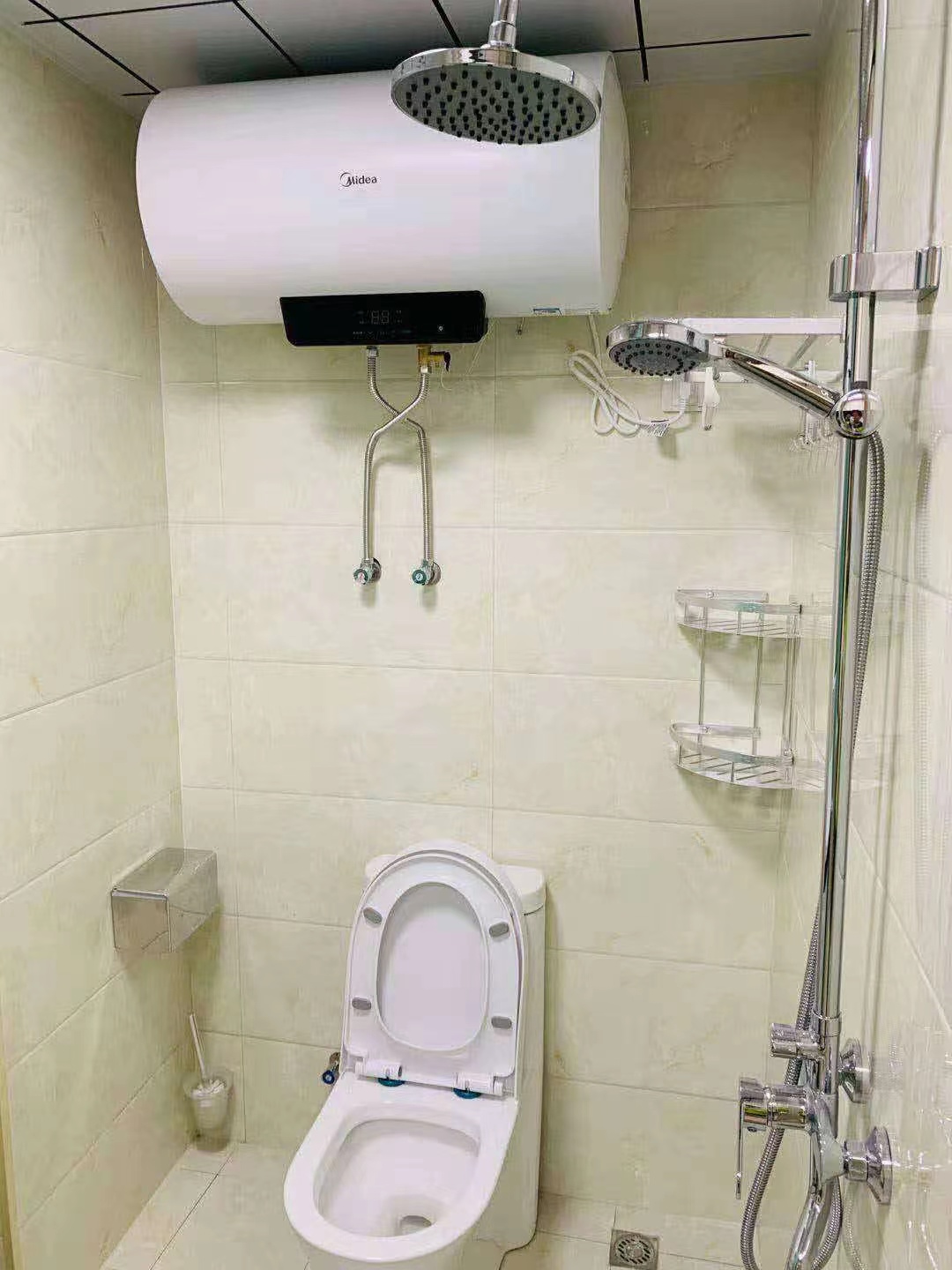 梓湖明珠  1室1厅1卫    1300.0元/月 梓湖明珠  1室1厅1卫    1300.0元/月室内图