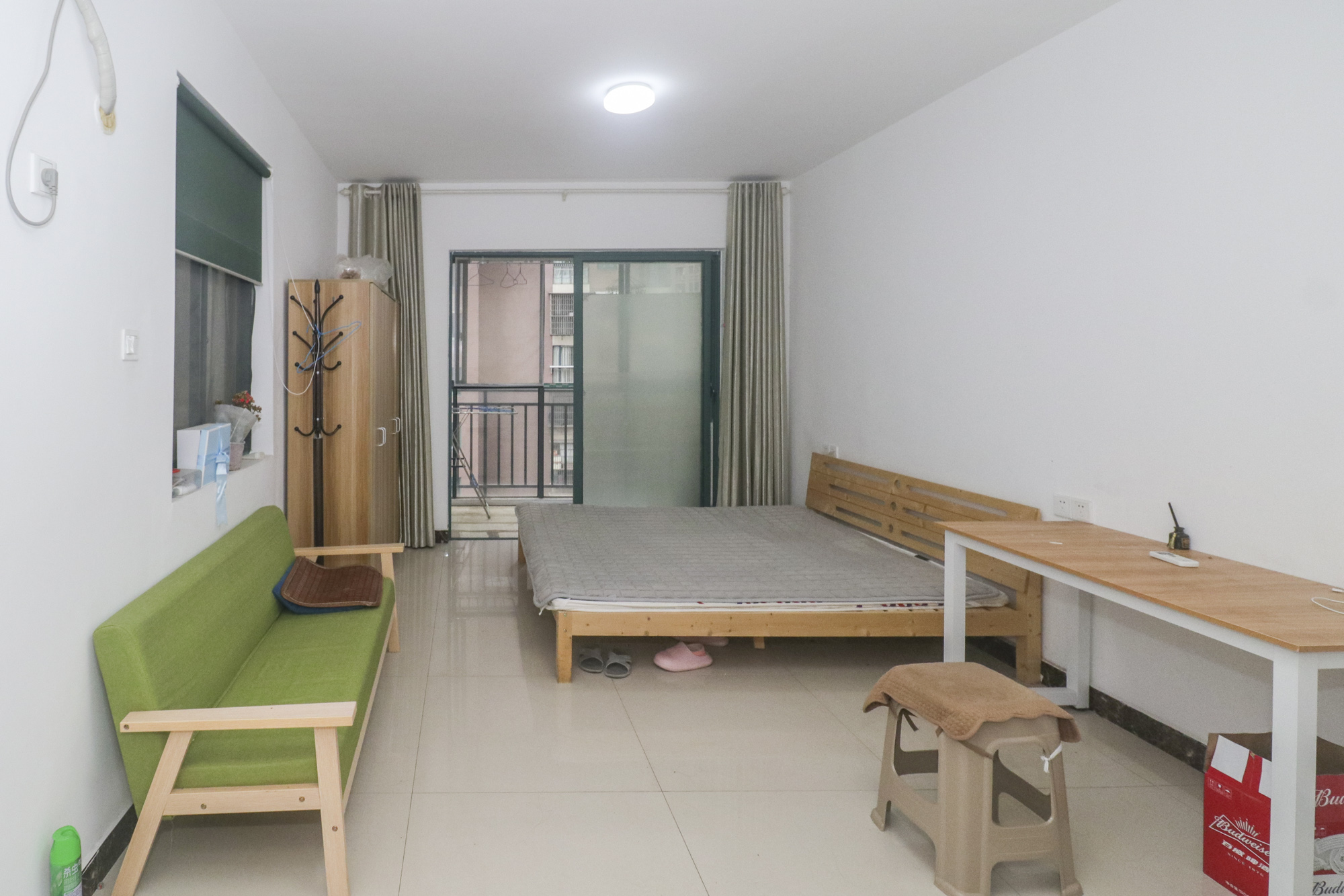 枫树园  1室1厅1卫    43.0万卧室