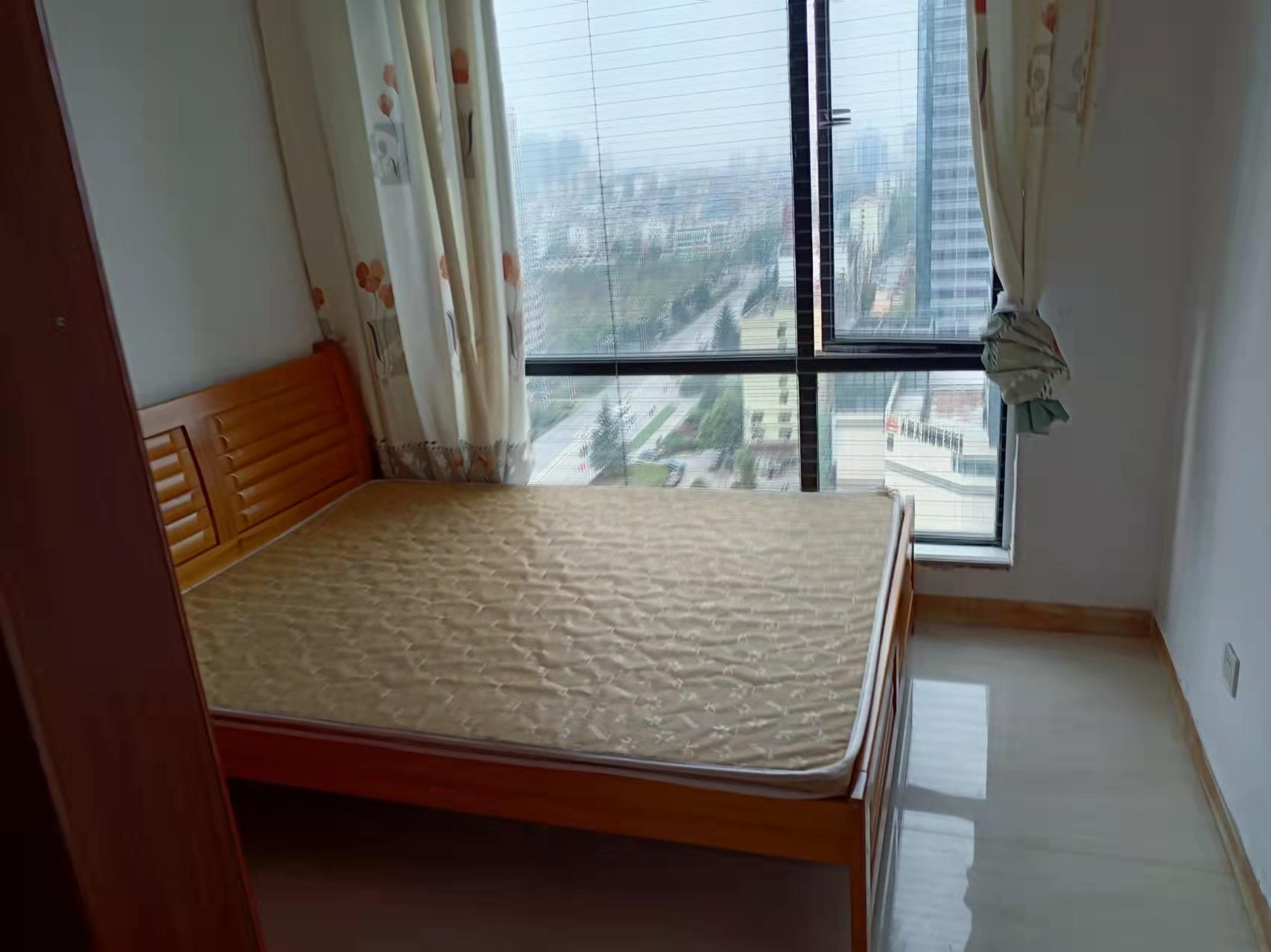 檀香山  1室1厅1卫    1200.0元/月室内图