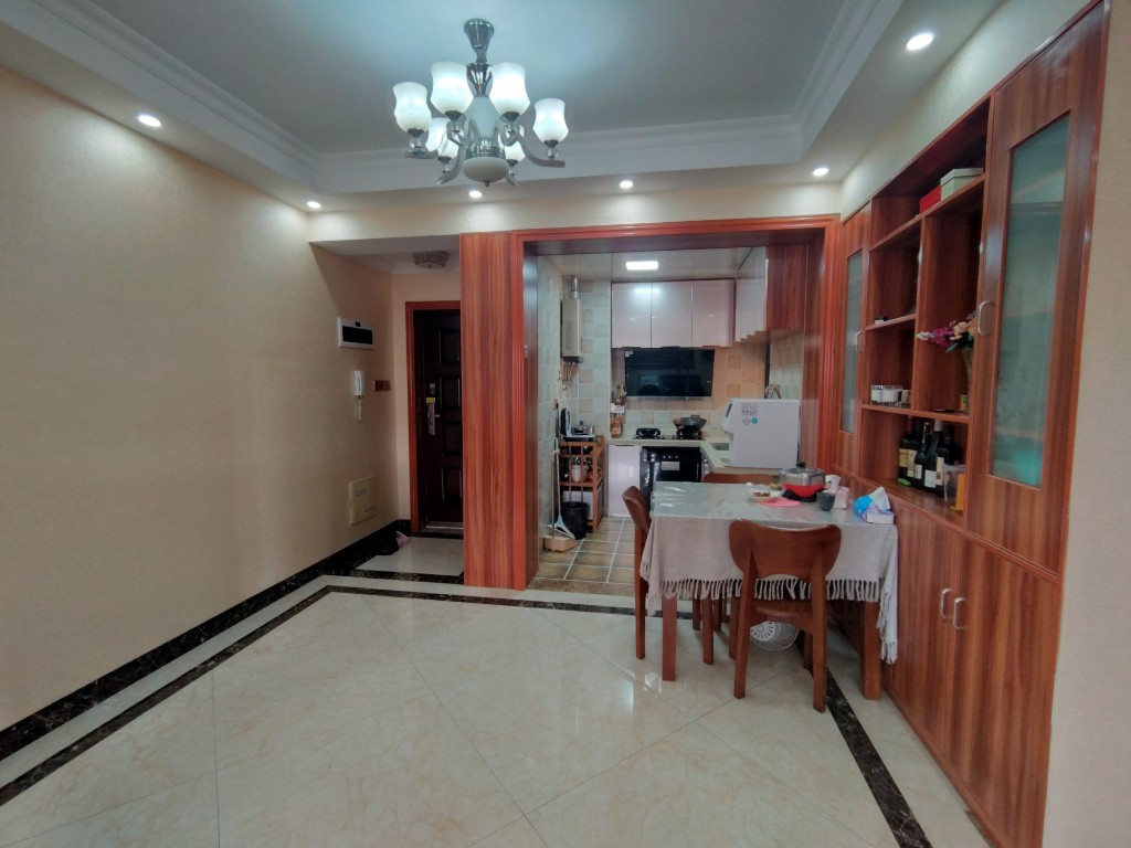 都市兰亭 3室2厅1卫 47.8万 都市兰亭 3室2厅1卫 47.8万客厅