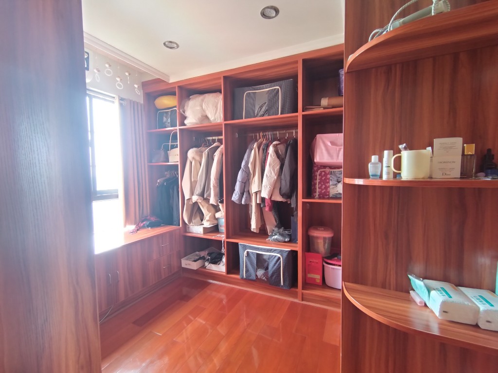 都市兰亭 3室2厅1卫 47.8万 都市兰亭 3室2厅1卫 47.8万客厅