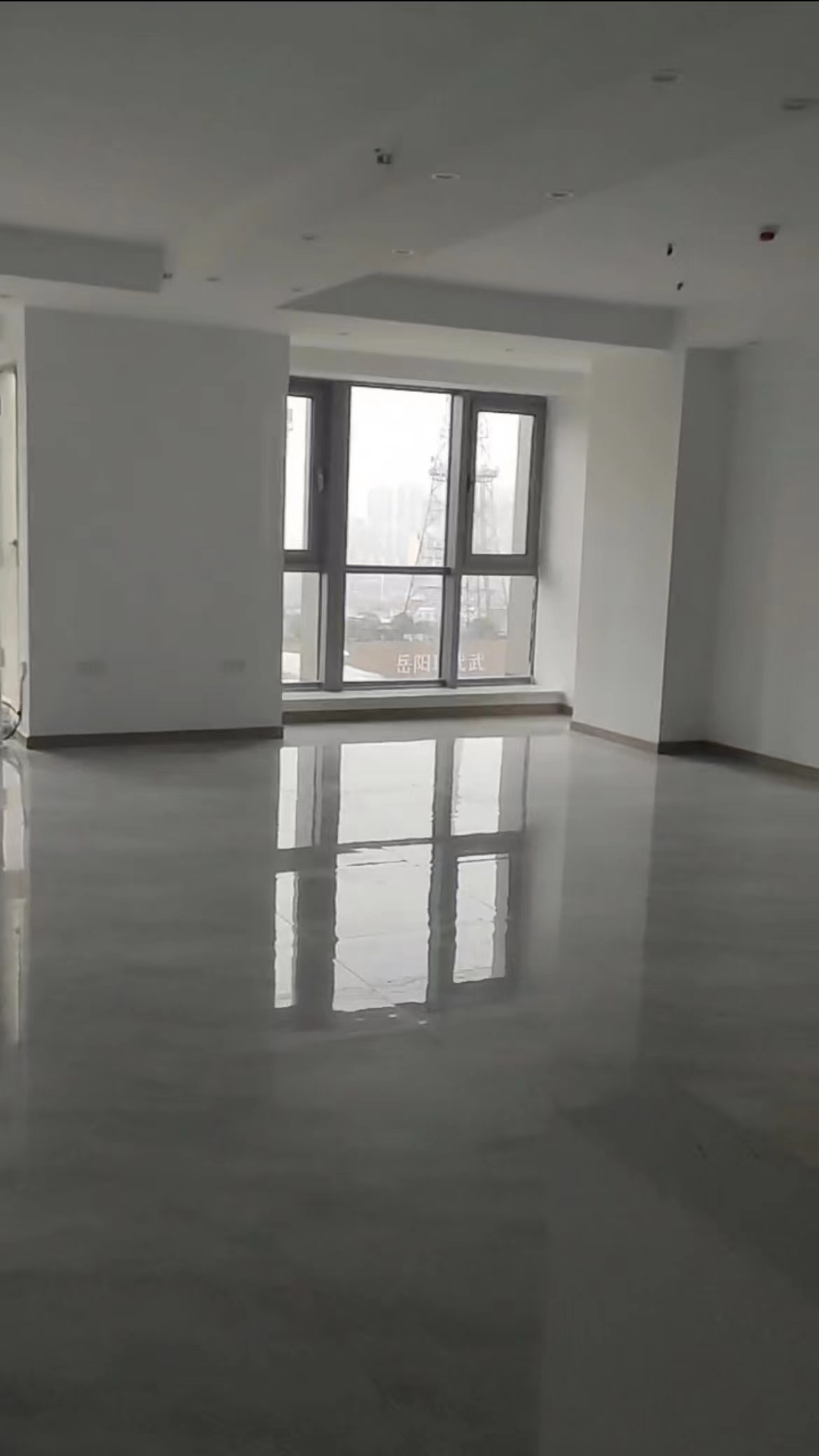 友阿国际 1室1厅1卫 3600.0元/月 友阿国际 1室1厅1卫 3600.0元/月室内图