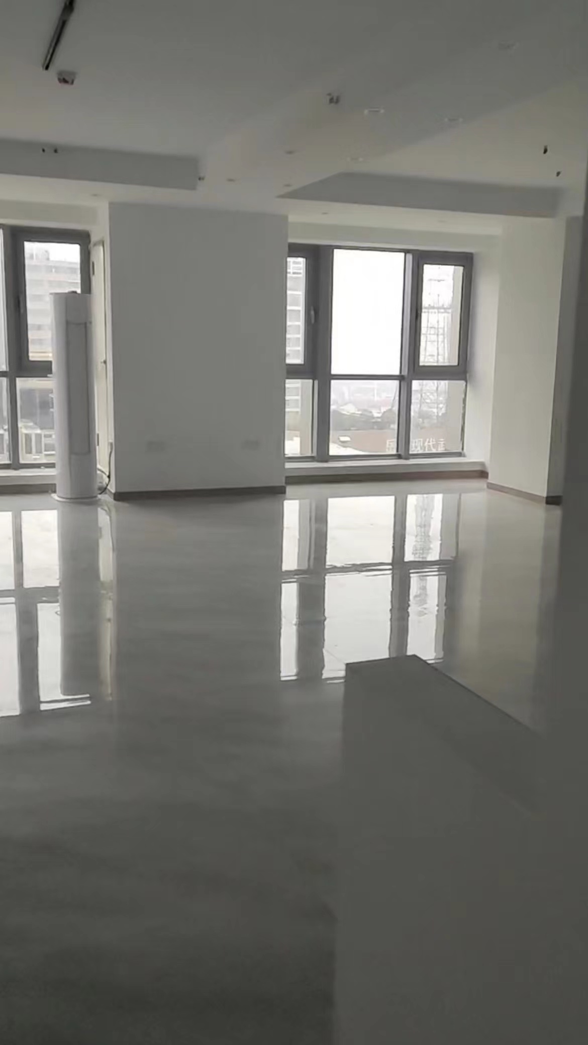 友阿国际 1室1厅1卫 3600.0元/月 友阿国际 1室1厅1卫 3600.0元/月室内图