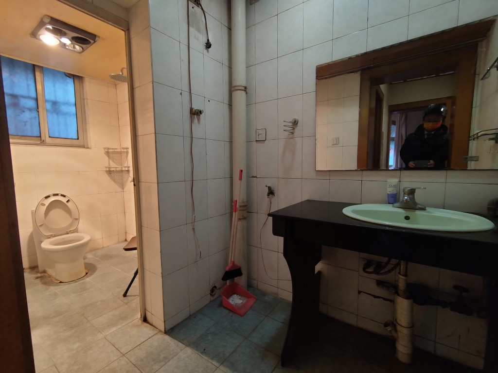 银环大厦 2室2厅1卫 36.8万 银环大厦 2室2厅1卫 36.8万客厅