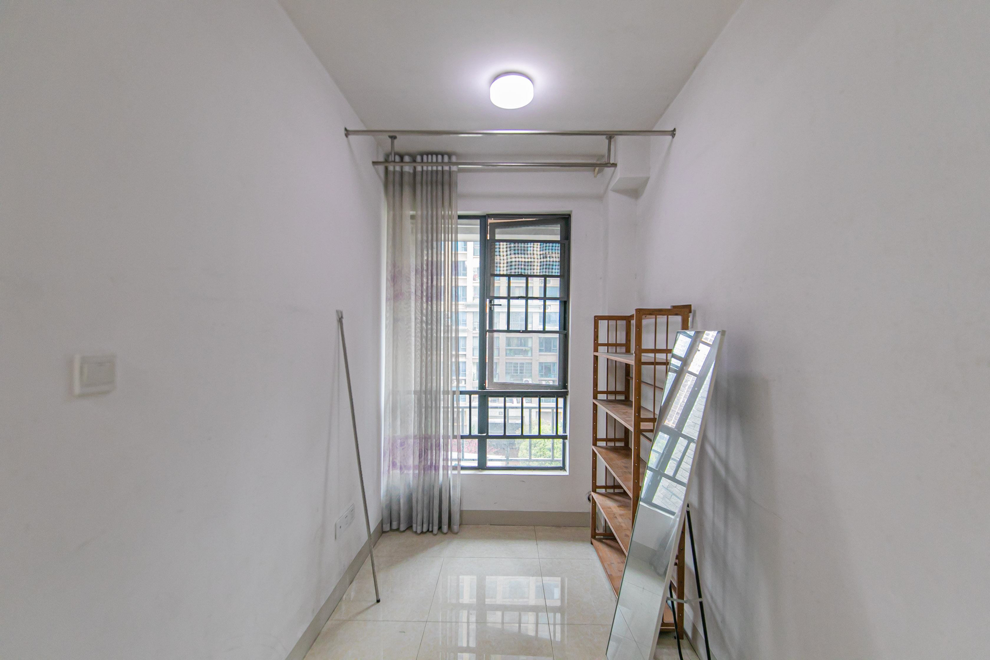 方略城市广场 2室1厅1卫 41.8万 方略城市广场 2室1厅1卫 41.8万客厅