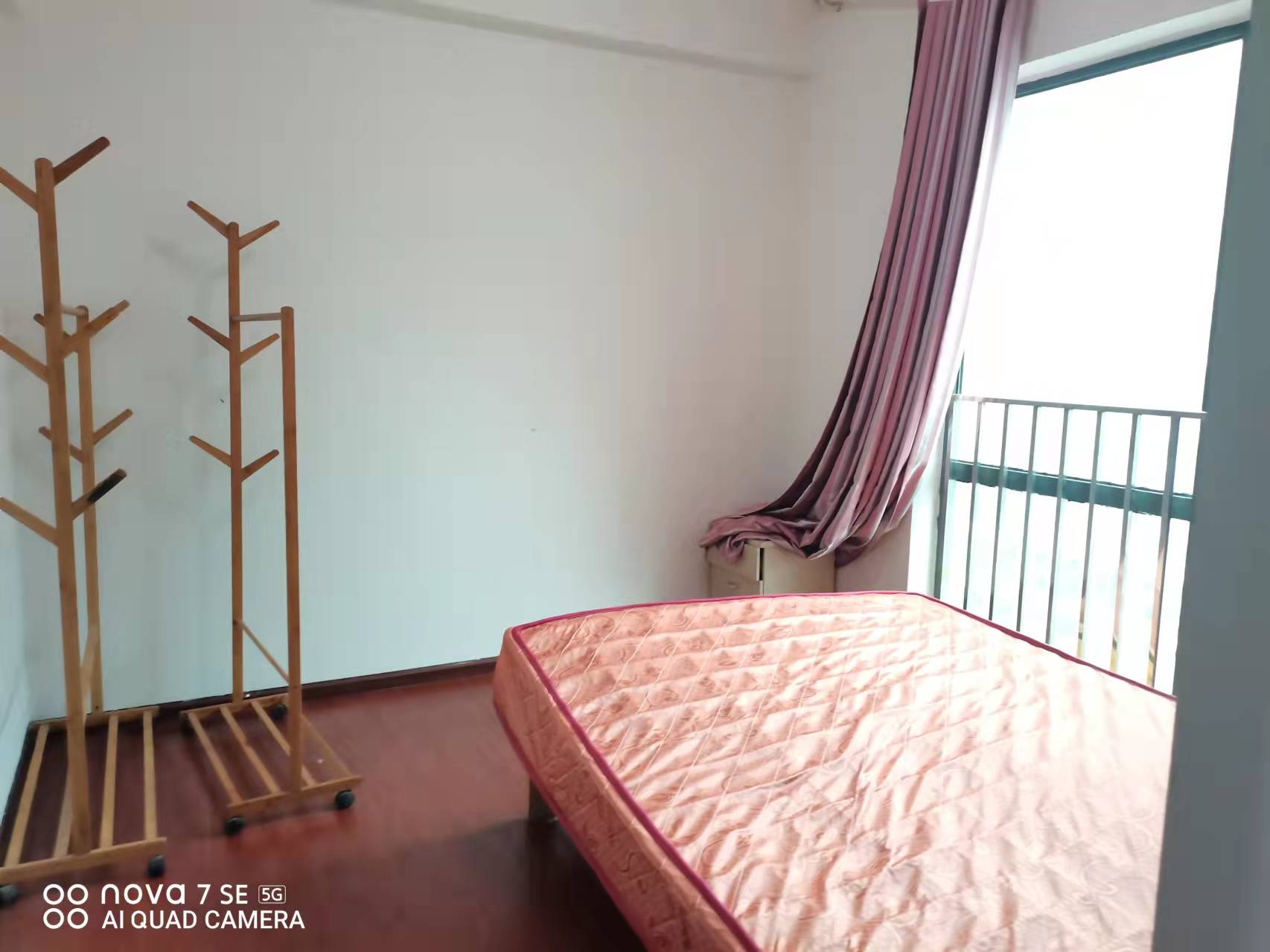 中天会展城B区  3室2厅2卫   3200.00元/月室内图