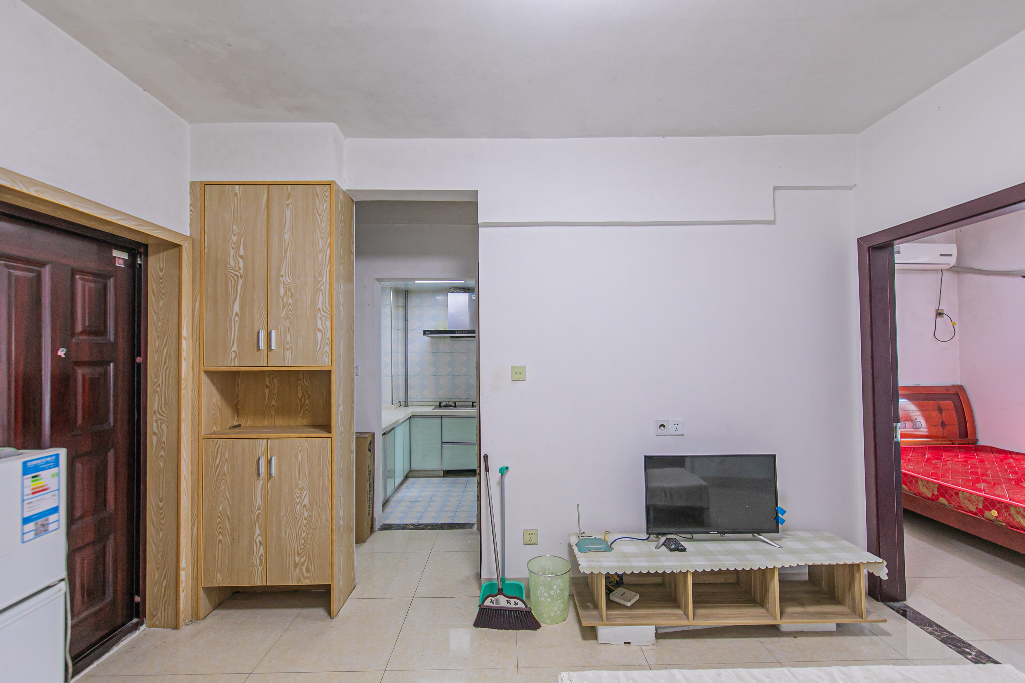 方略城市广场 2室1厅1卫 41.8万 方略城市广场 2室1厅1卫 41.8万客厅