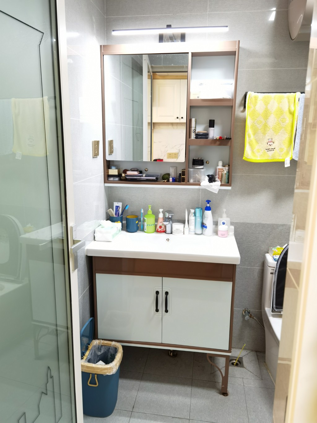 梓湖明珠  1室1厅1卫    1500.0元/月 梓湖明珠  1室1厅1卫    1500.0元/月室内图