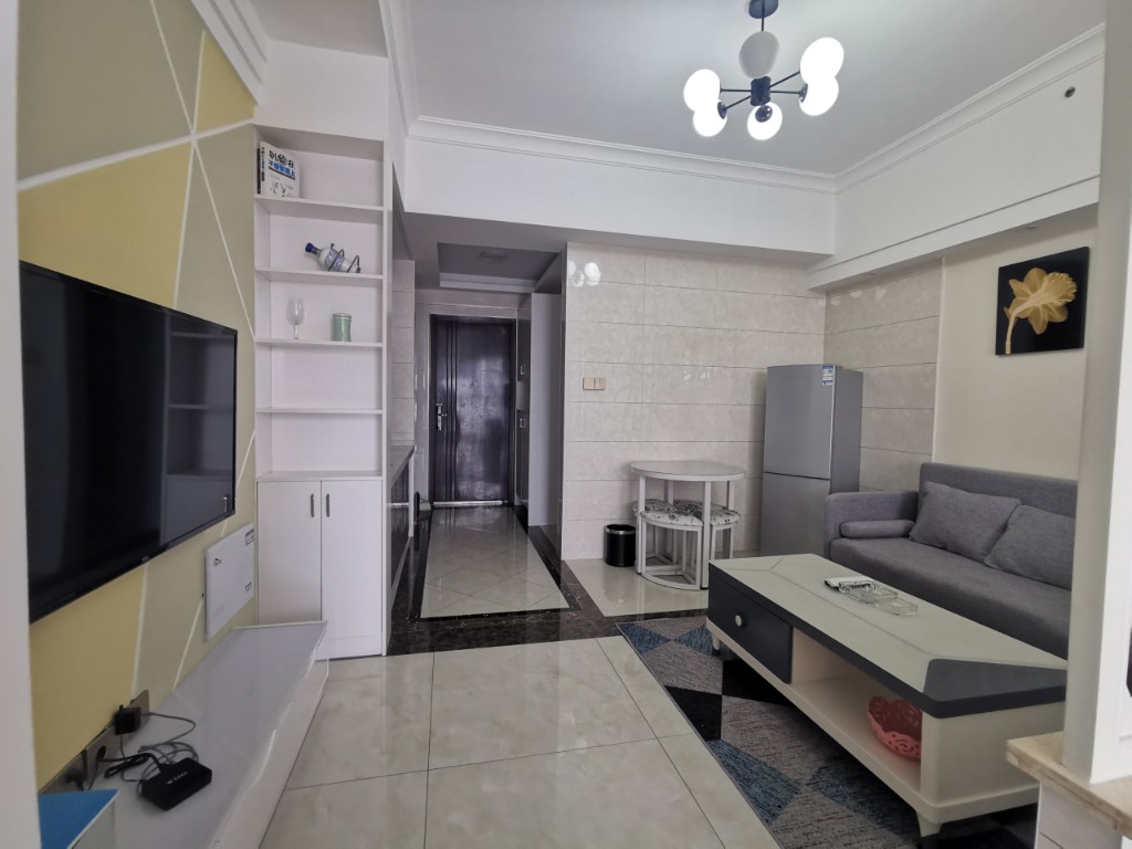 雄森国际 1室1厅1卫 1600.0元/月 雄森国际 1室1厅1卫 1600.0元/月室内图