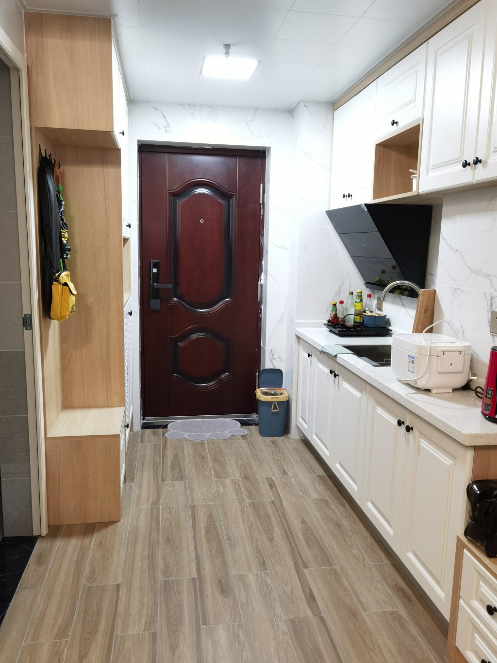 梓湖明珠  1室1厅1卫    1500.0元/月 梓湖明珠  1室1厅1卫    1500.0元/月