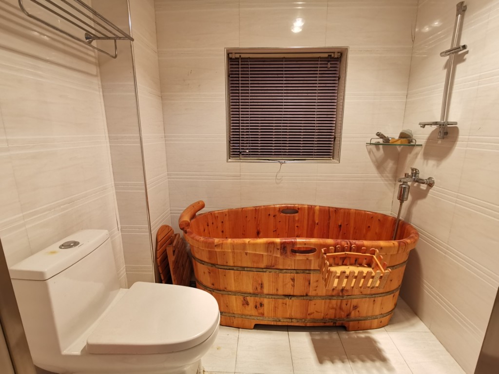 城市风景  3室2厅2卫    58.0万 城市风景  3室2厅2卫    58.0万客厅