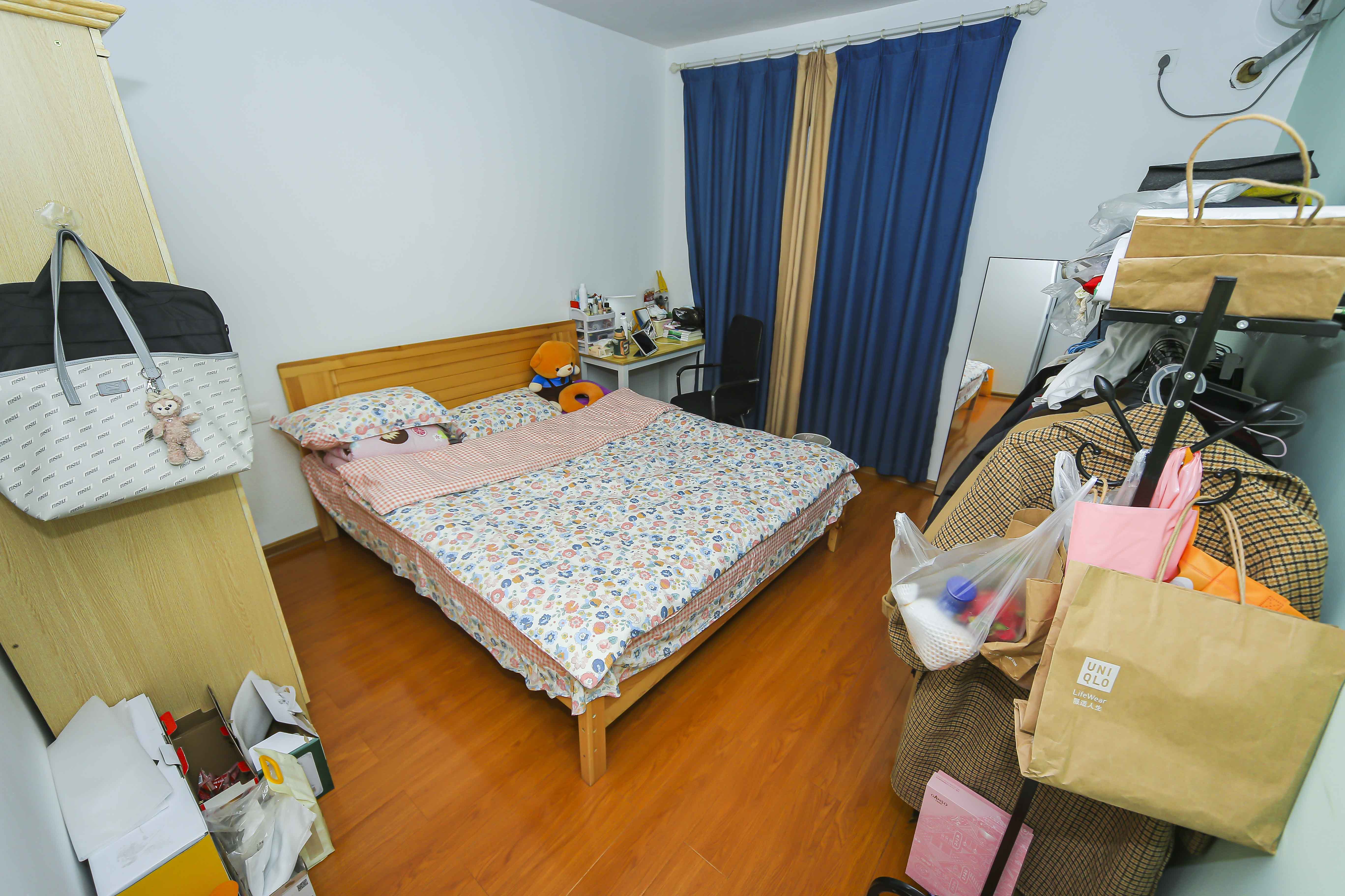 湘熙水郡(观澜海赋家园) 3室2厅2卫 116.00万 湘熙水郡(观澜海赋家园) 3室2厅2卫 116.00万卧室