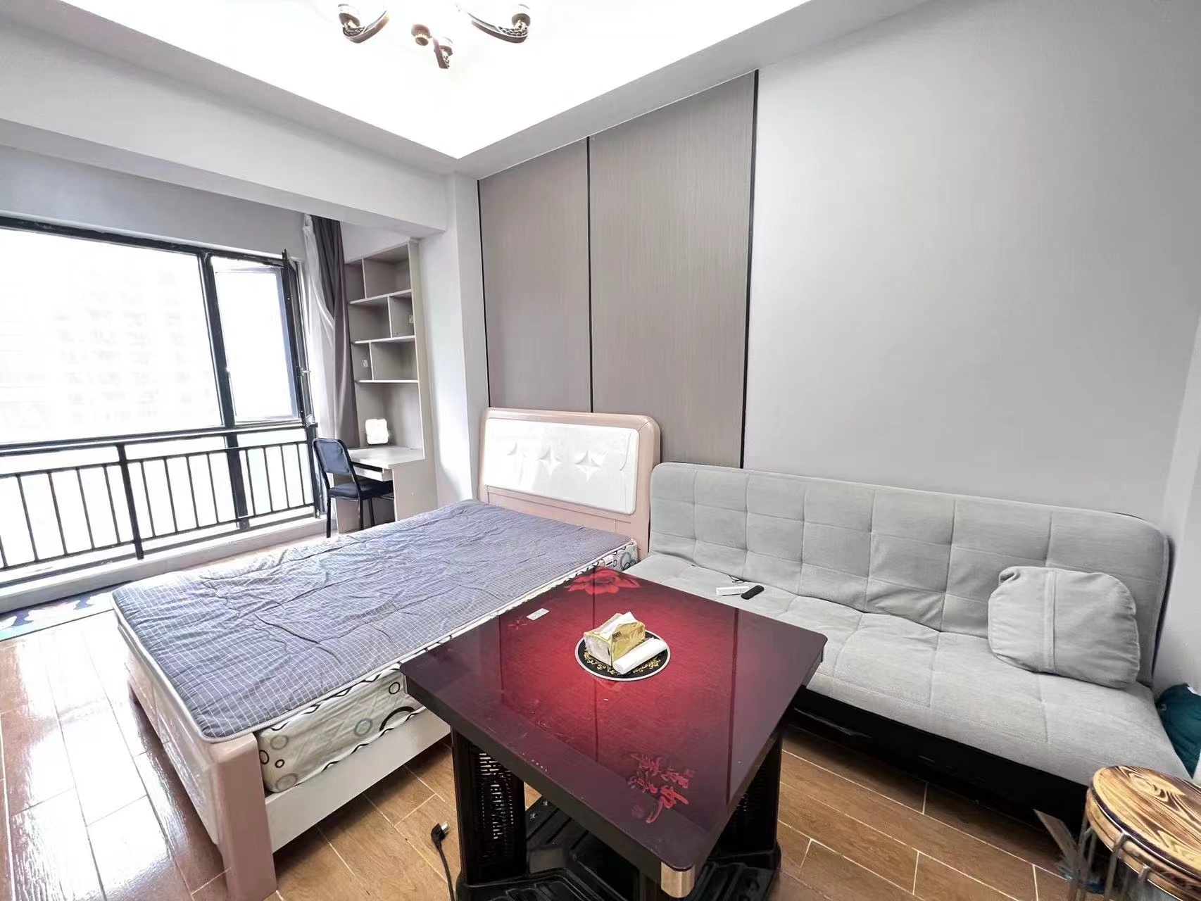 梓湖明珠 1室1厅1卫 1300.0元/月 梓湖明珠 1室1厅1卫 1300.0元/月室内图