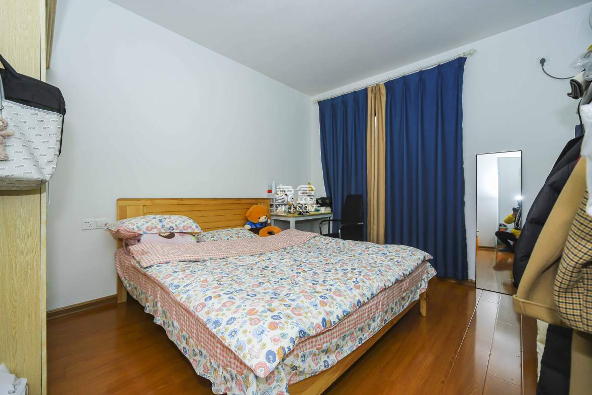 湘熙水郡(观澜海赋家园) 3室2厅2卫 116.00万 湘熙水郡(观澜海赋家园) 3室2厅2卫 116.00万卧室