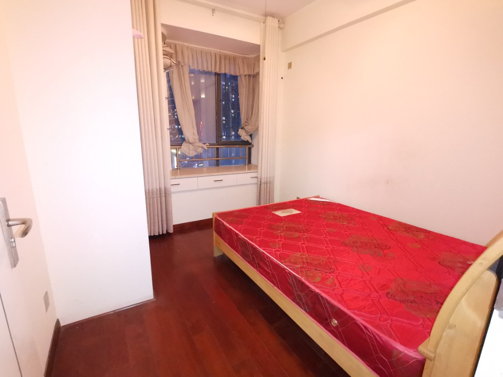 城市风景  3室2厅2卫    58.0万 城市风景  3室2厅2卫    58.0万客厅