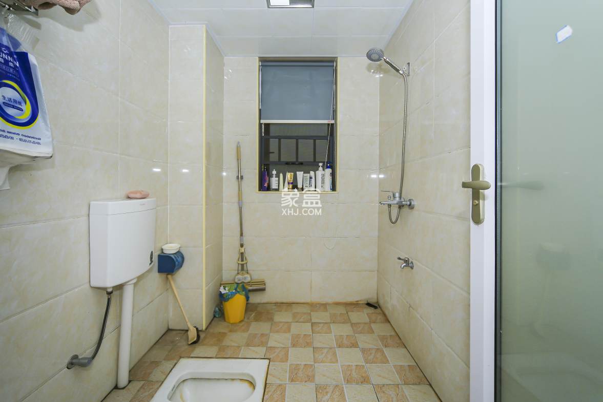 湘熙水郡(观澜海赋家园) 3室2厅2卫 116.00万 湘熙水郡(观澜海赋家园) 3室2厅2卫 116.00万卫生间