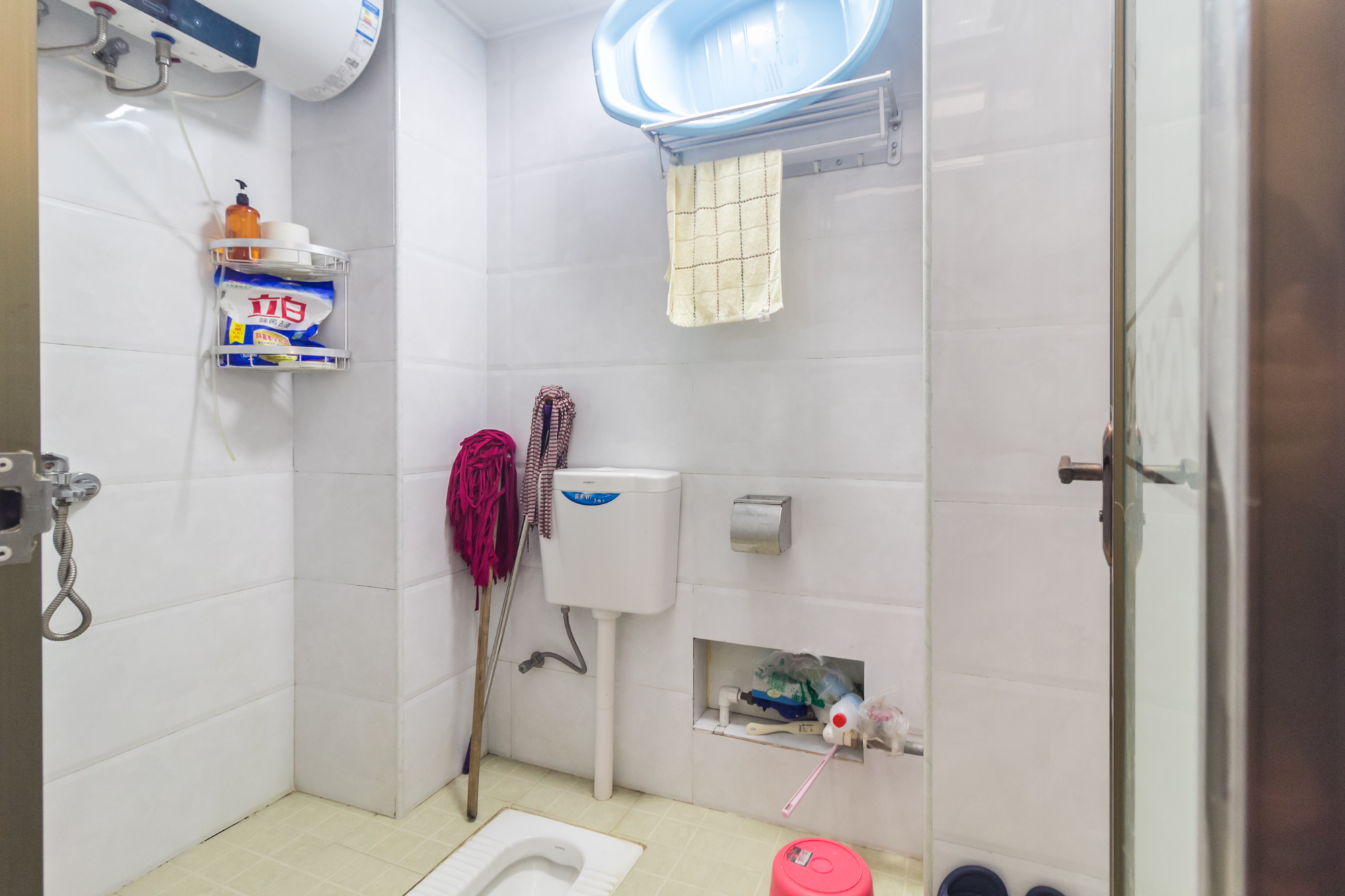 海德公园 1室1厅1卫 27.6万 海德公园 1室1厅1卫 27.6万卫生间