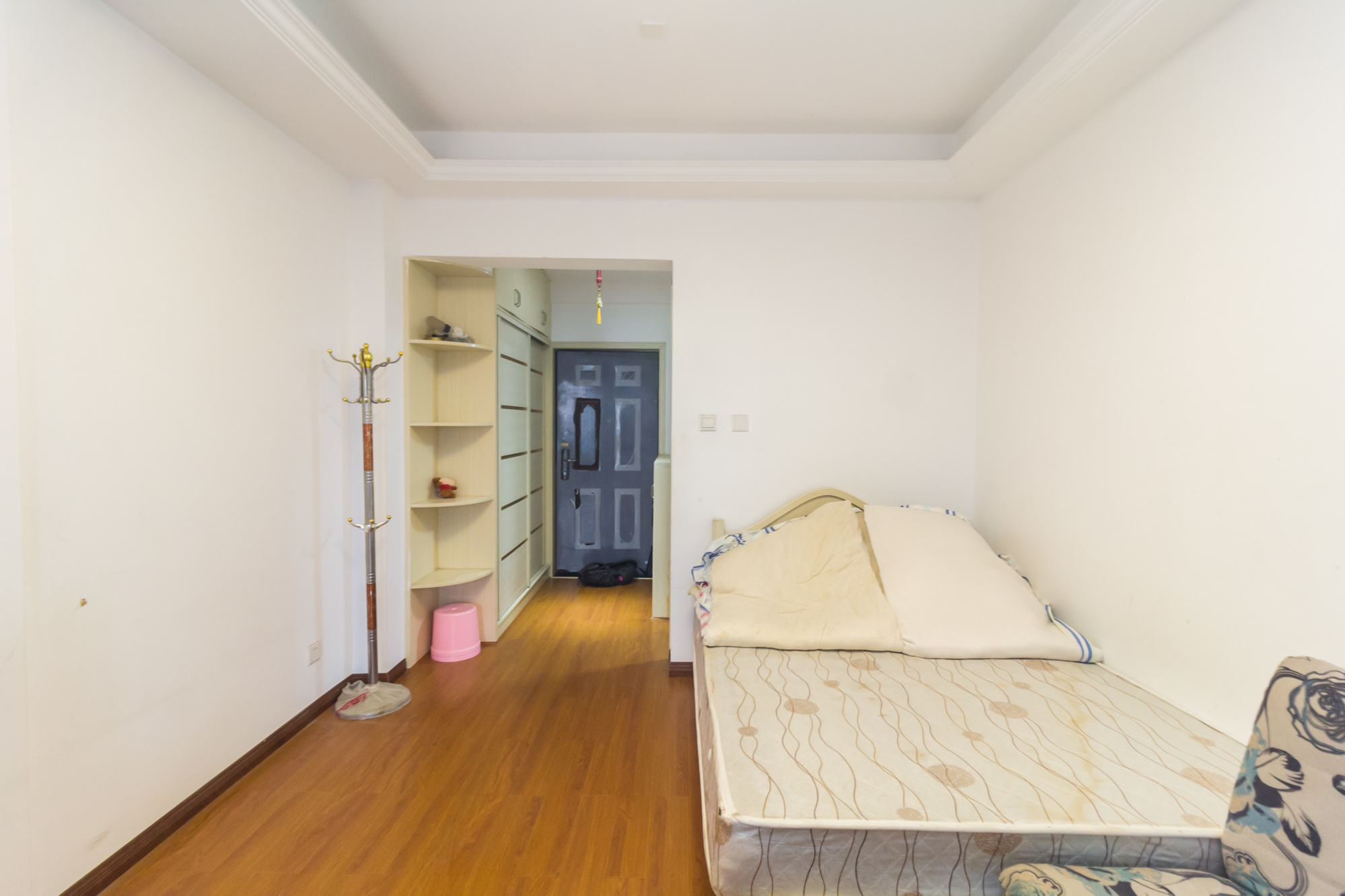 海德公园 1室1厅1卫 27.6万 海德公园 1室1厅1卫 27.6万客厅