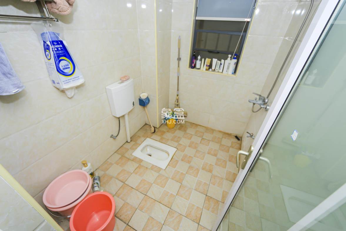 湘熙水郡(观澜海赋家园) 3室2厅2卫 116.00万 湘熙水郡(观澜海赋家园) 3室2厅2卫 116.00万卫生间