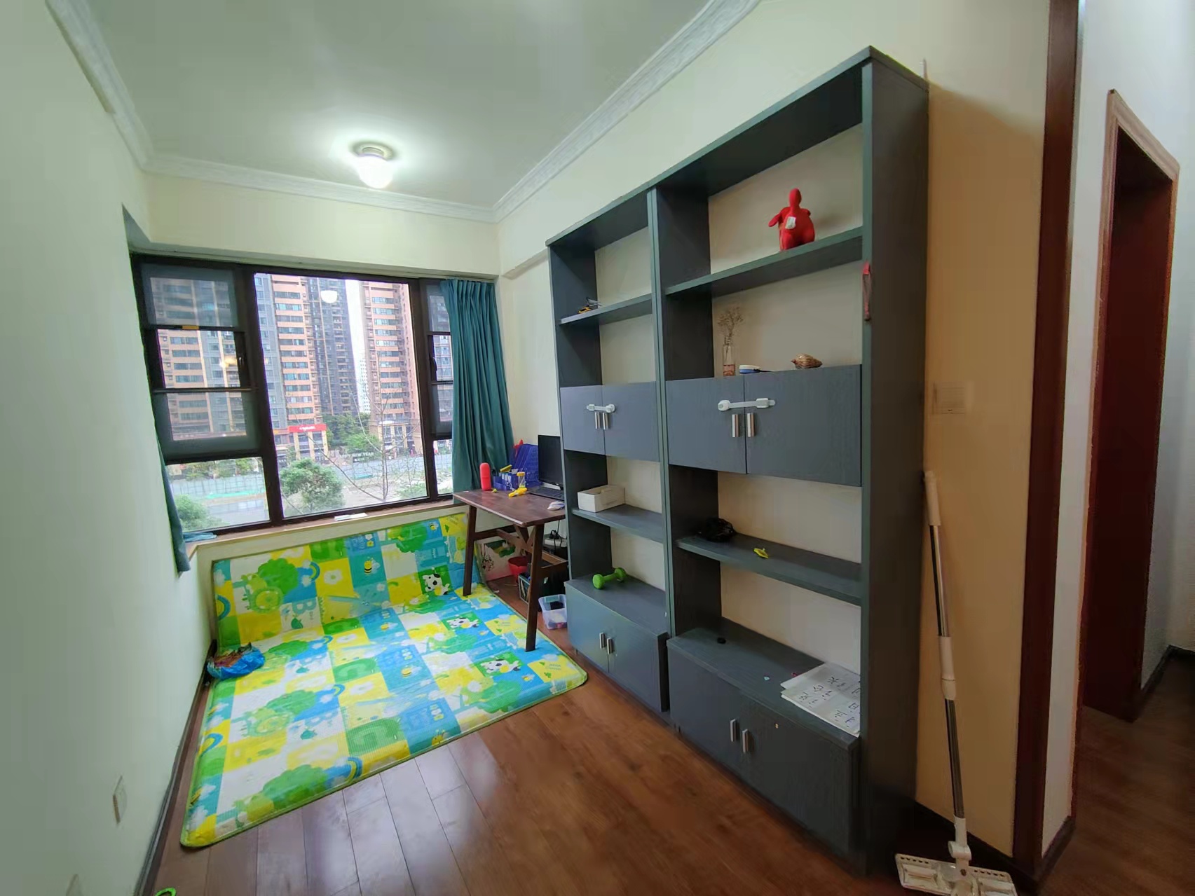 北辰南湖香麓  4室1厅2卫    2600.0元/月 北辰南湖香麓  4室1厅2卫    2600.0元/月室内图