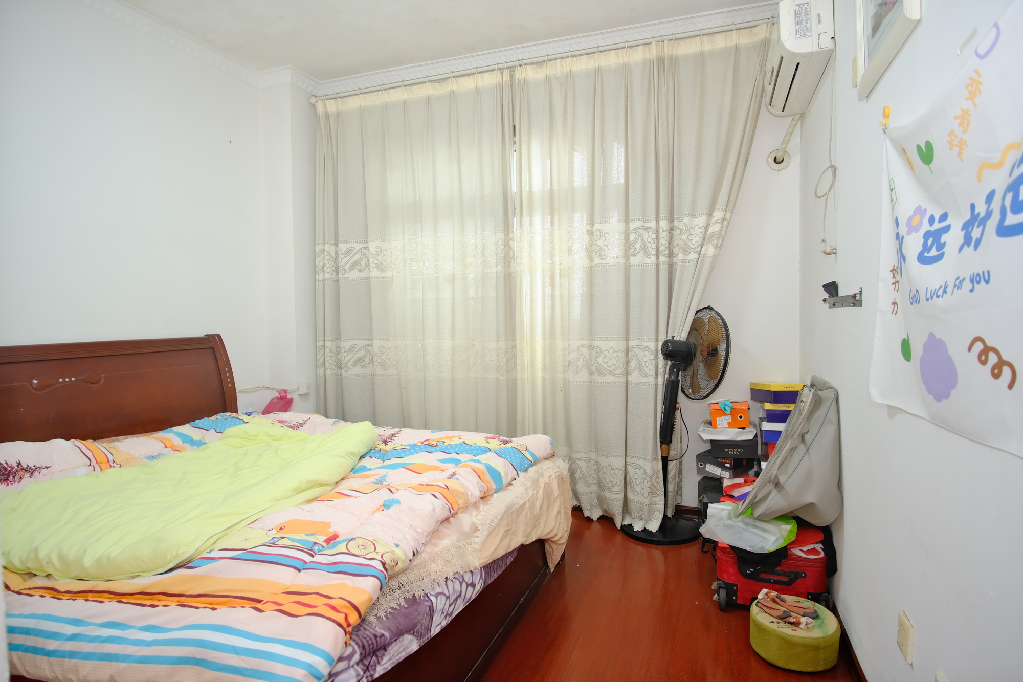 荣鑫家园 2室2厅1卫 40.8万 荣鑫家园 2室2厅1卫 40.8万卧室