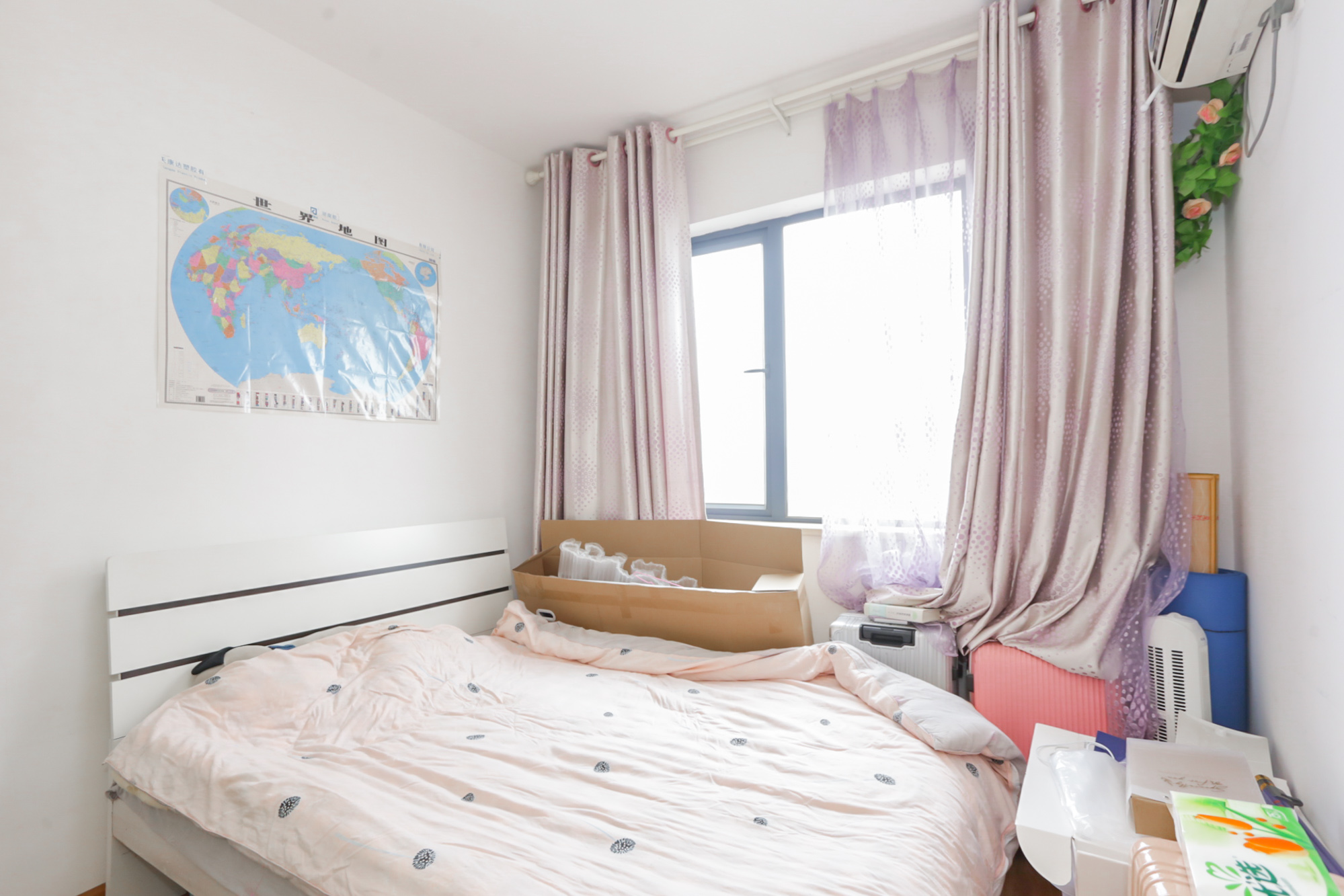 望兴嘉年华（望兴新苑）  2室2厅1卫    85.0万卧室