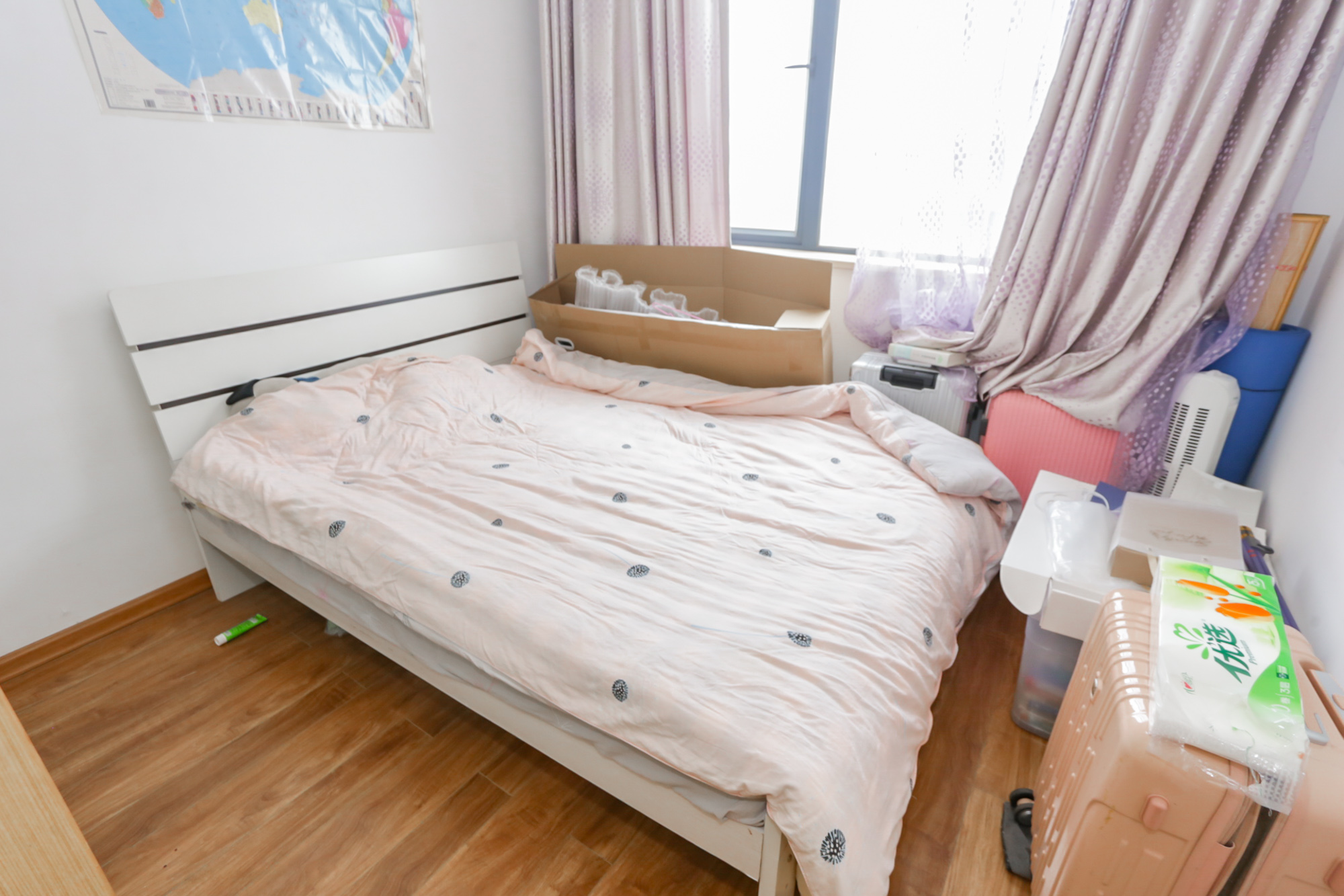 望兴嘉年华（望兴新苑）  2室2厅1卫    85.0万卧室