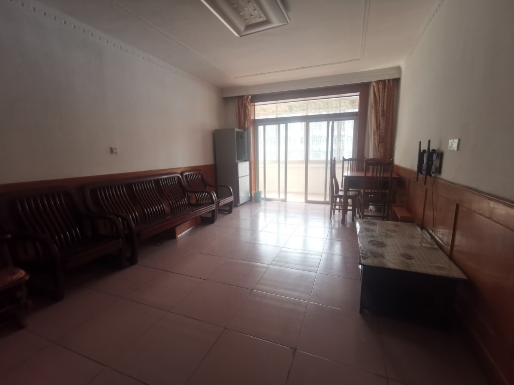 农垦家园 3室2厅1卫 1000.0元/月 农垦家园 3室2厅1卫 1000.0元/月室内图