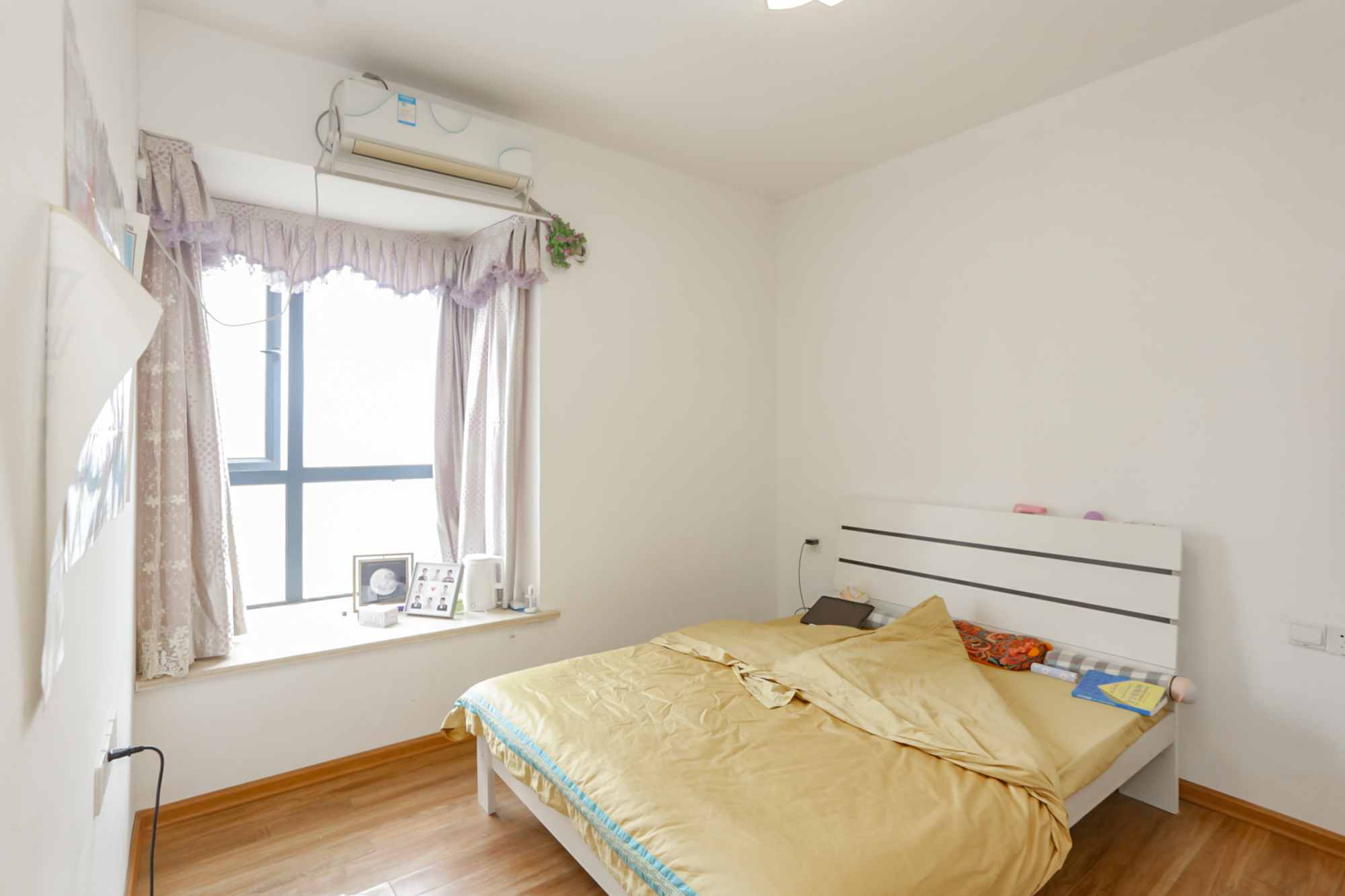 望兴嘉年华（望兴新苑）  2室2厅1卫    85.0万卧室