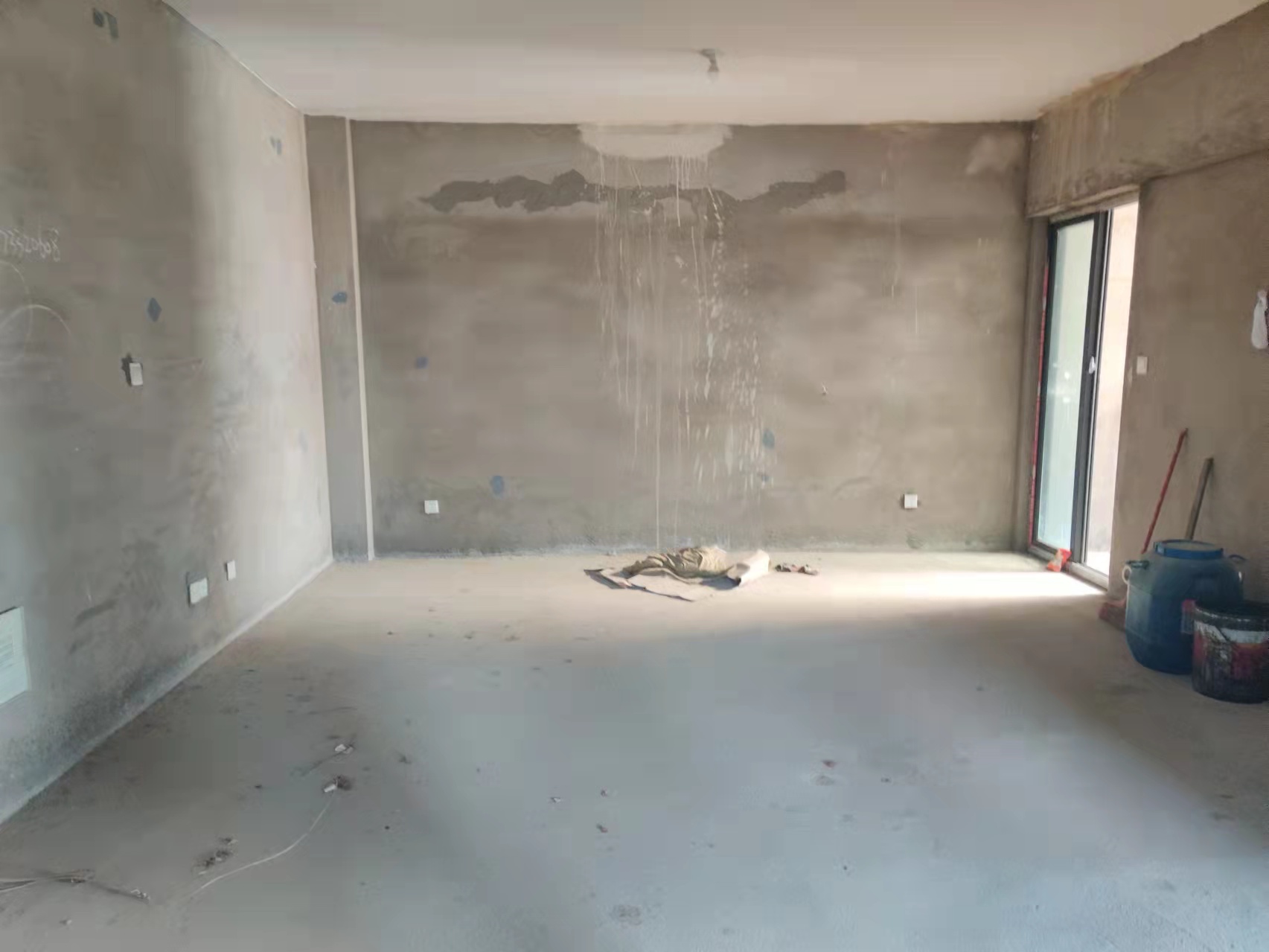 圣华名城建设北路110号 2室2厅1卫 39.8万 圣华名城建设北路110号 2室2厅1卫 39.8万客厅