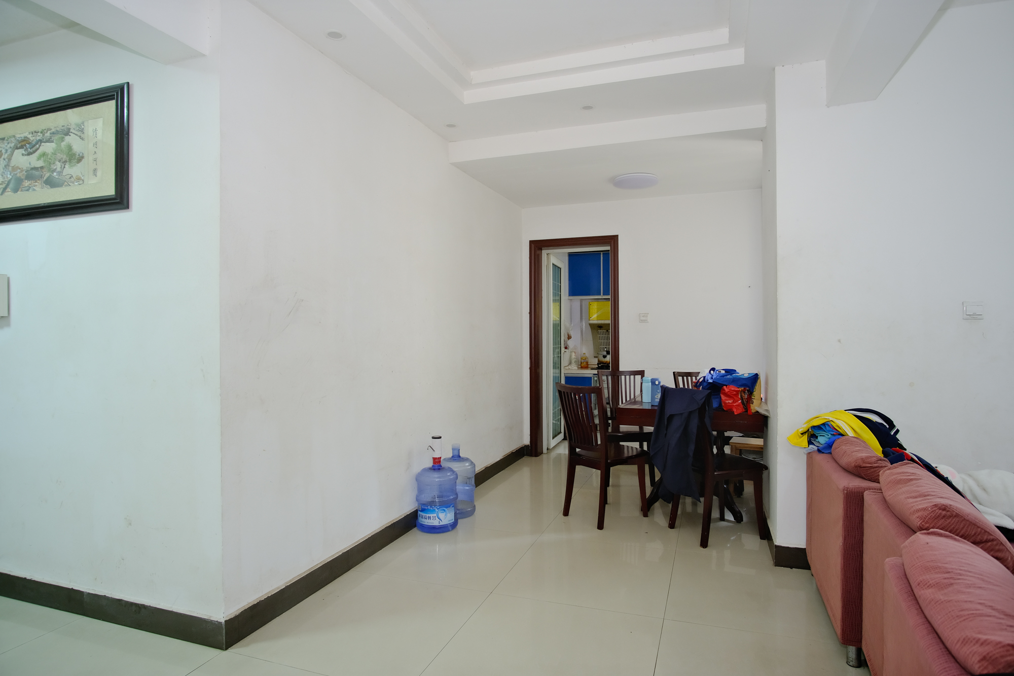 荣鑫家园 2室2厅1卫 40.8万 荣鑫家园 2室2厅1卫 40.8万客厅