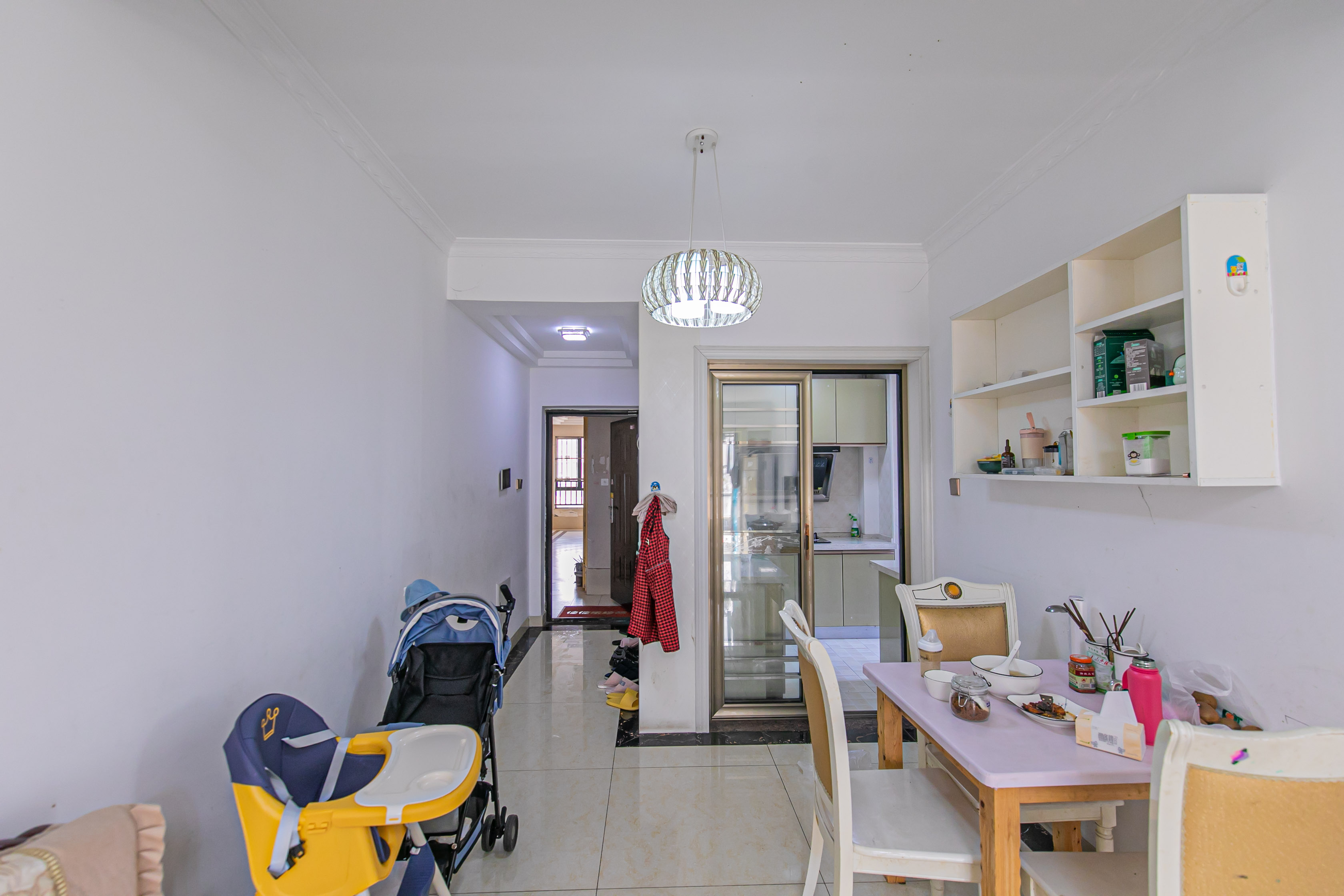 深业睿城 2室2厅1卫 70.0万 深业睿城 2室2厅1卫 70.0万客厅