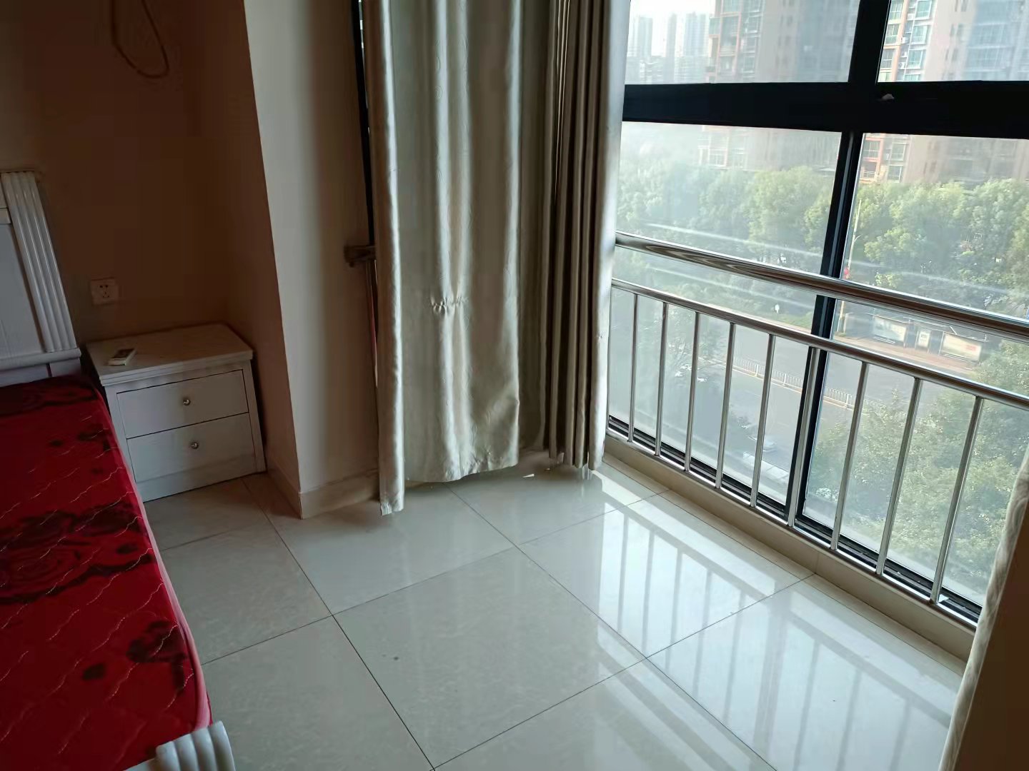 世纪嘉苑  1室1厅1卫    1200.0元/月 世纪嘉苑  1室1厅1卫    1200.0元/月室内图