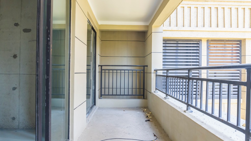 荣盛碧桂园铂悦府 3室2厅2卫 105.0万 荣盛碧桂园铂悦府 3室2厅2卫 105.0万客厅