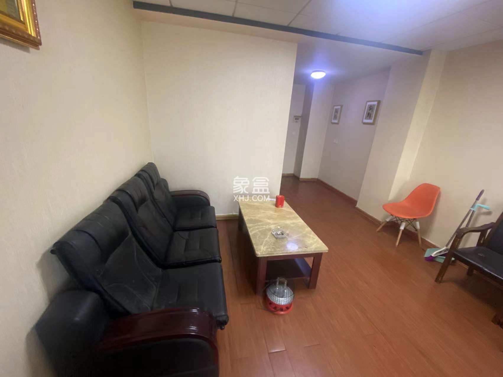 鑫天国际(鑫天偶遇)  1室1厅1卫    1500.0元/月 鑫天国际(鑫天偶遇)  1室1厅1卫    1500.0元/月小区图